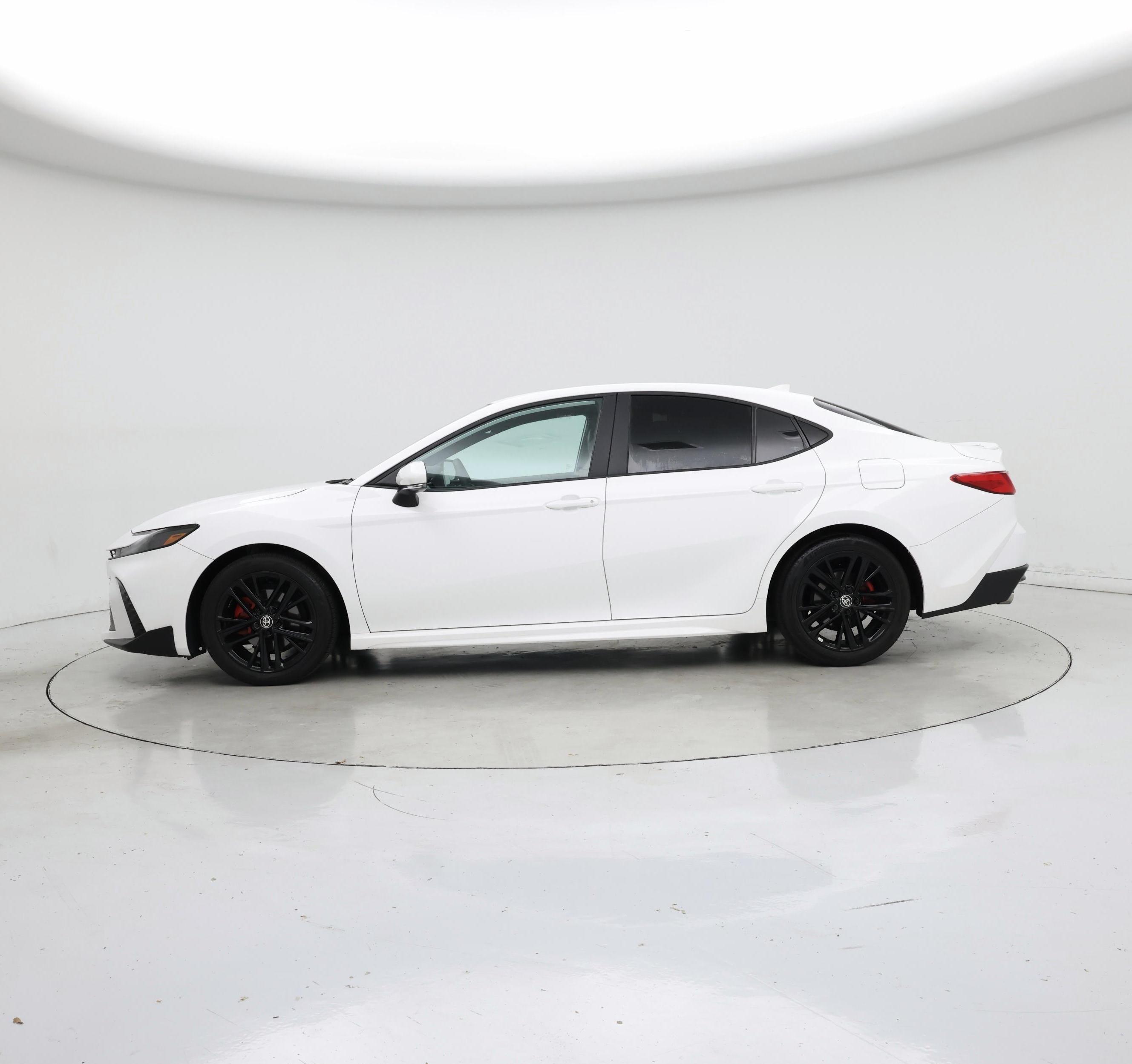 Thumbnail: 2025 Toyota Camry - 3
