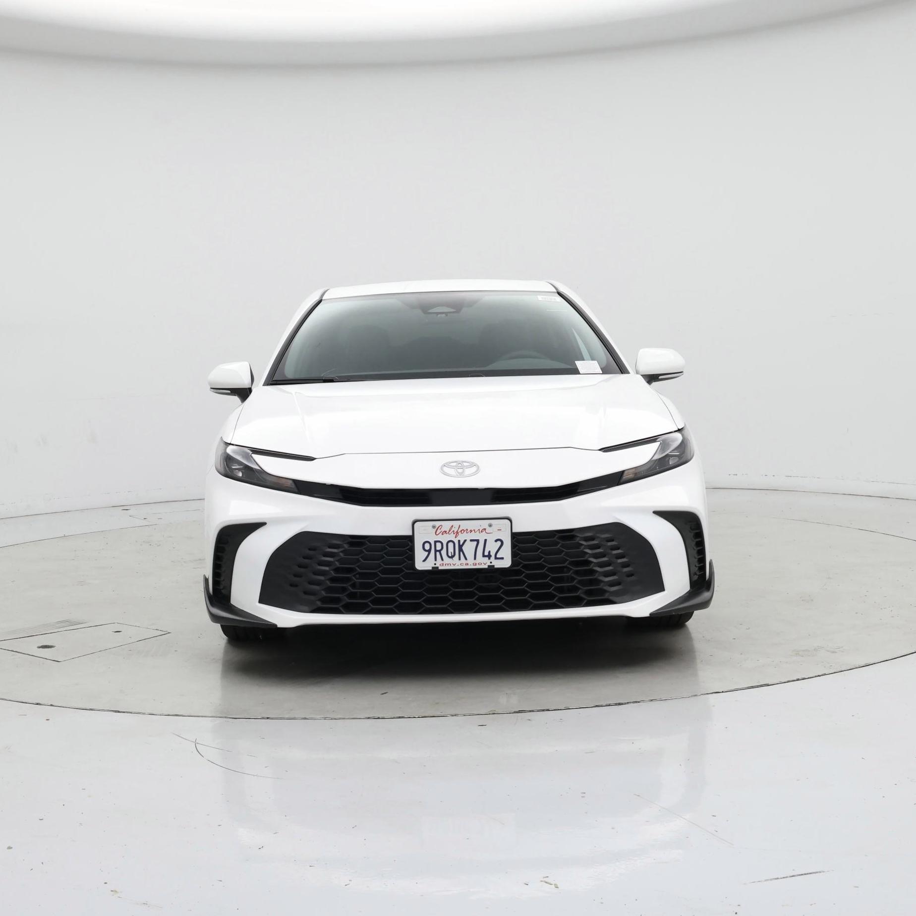 Thumbnail: 2025 Toyota Camry - 5