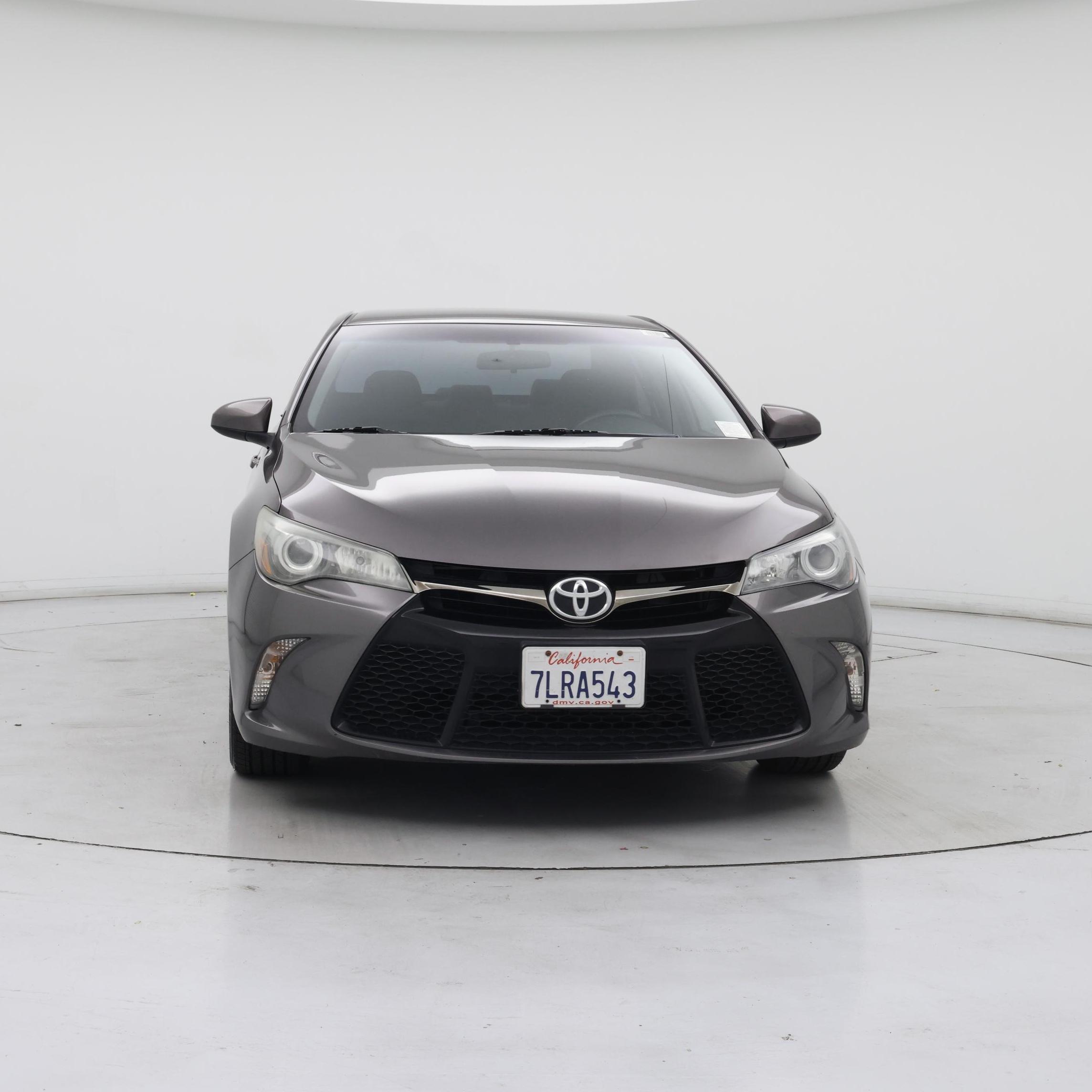 Thumbnail: 2015 Toyota Camry - 5