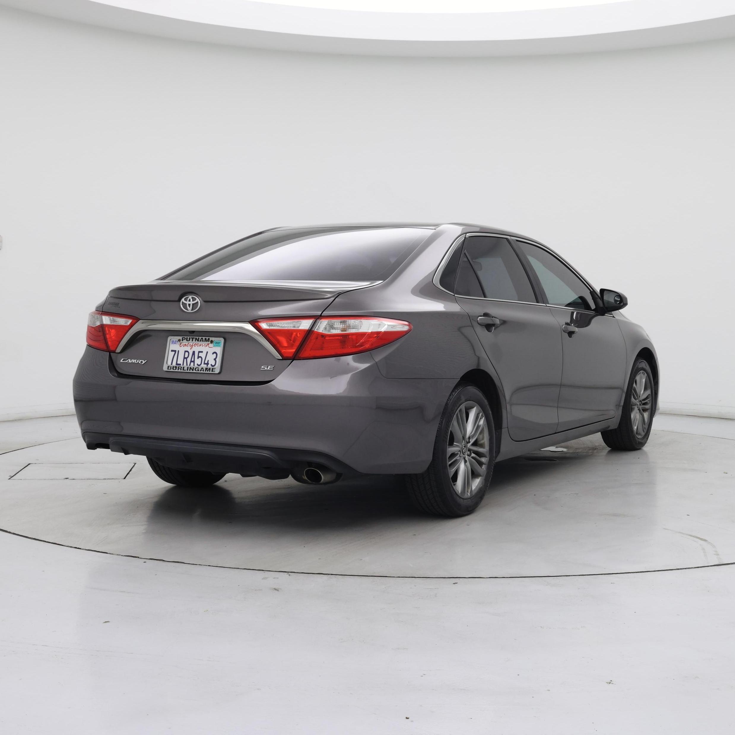 Thumbnail: 2015 Toyota Camry - 8