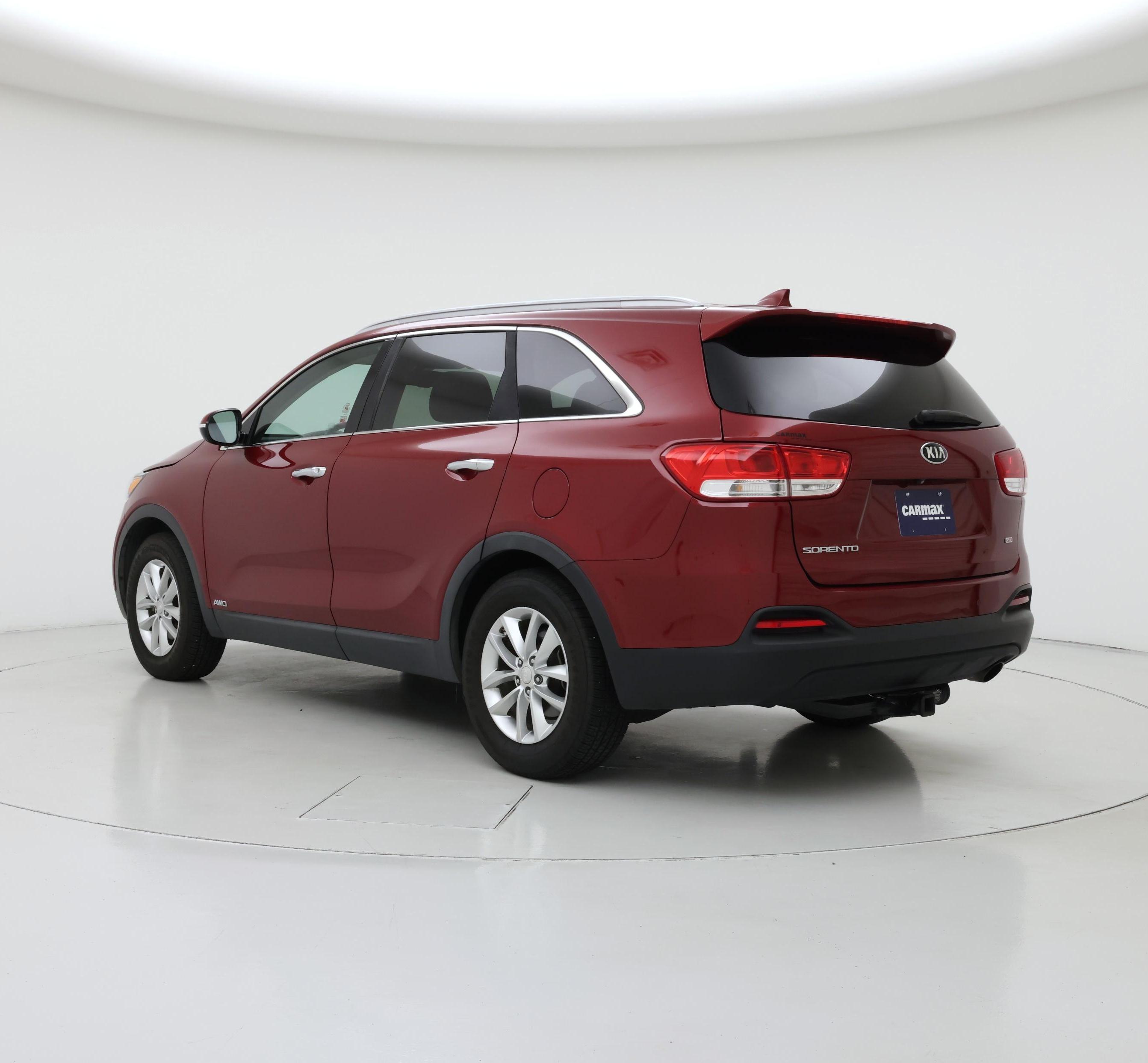 Thumbnail: 2016 Kia Sorento - 2