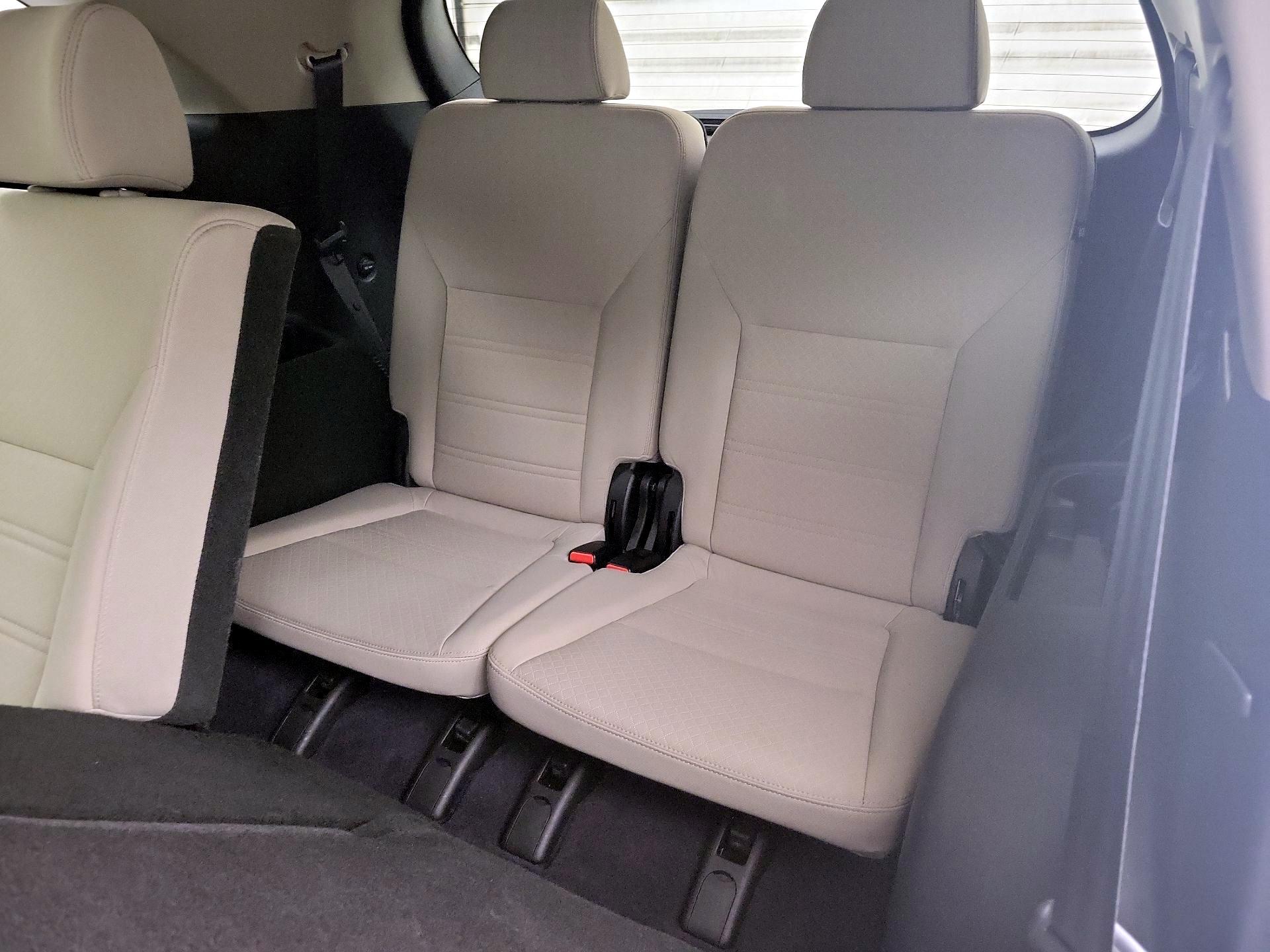 Thumbnail: 2016 Kia Sorento - 20