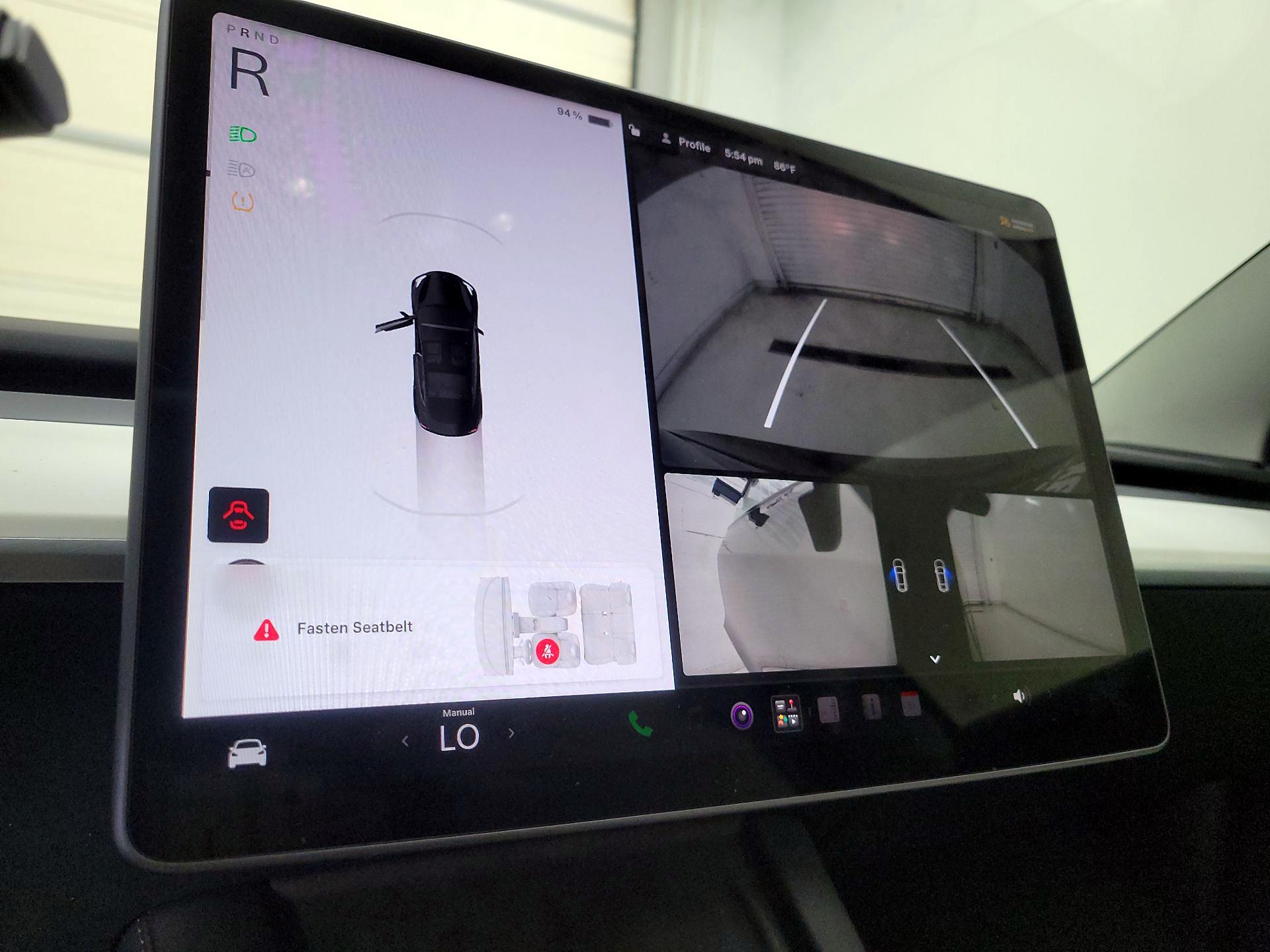 Thumbnail: 2022 Tesla Model 3 - 14