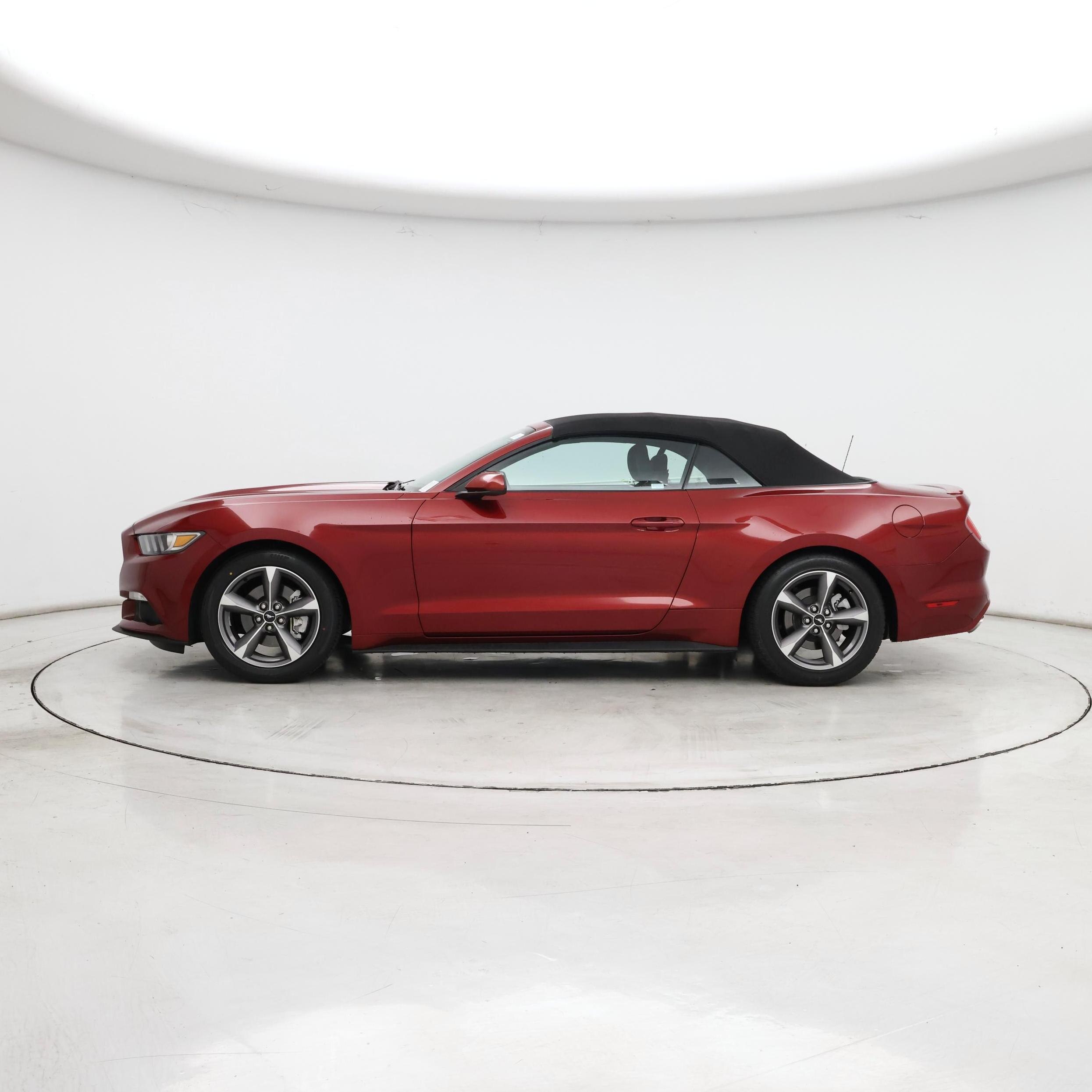 Thumbnail: 2017 Ford Mustang - 3