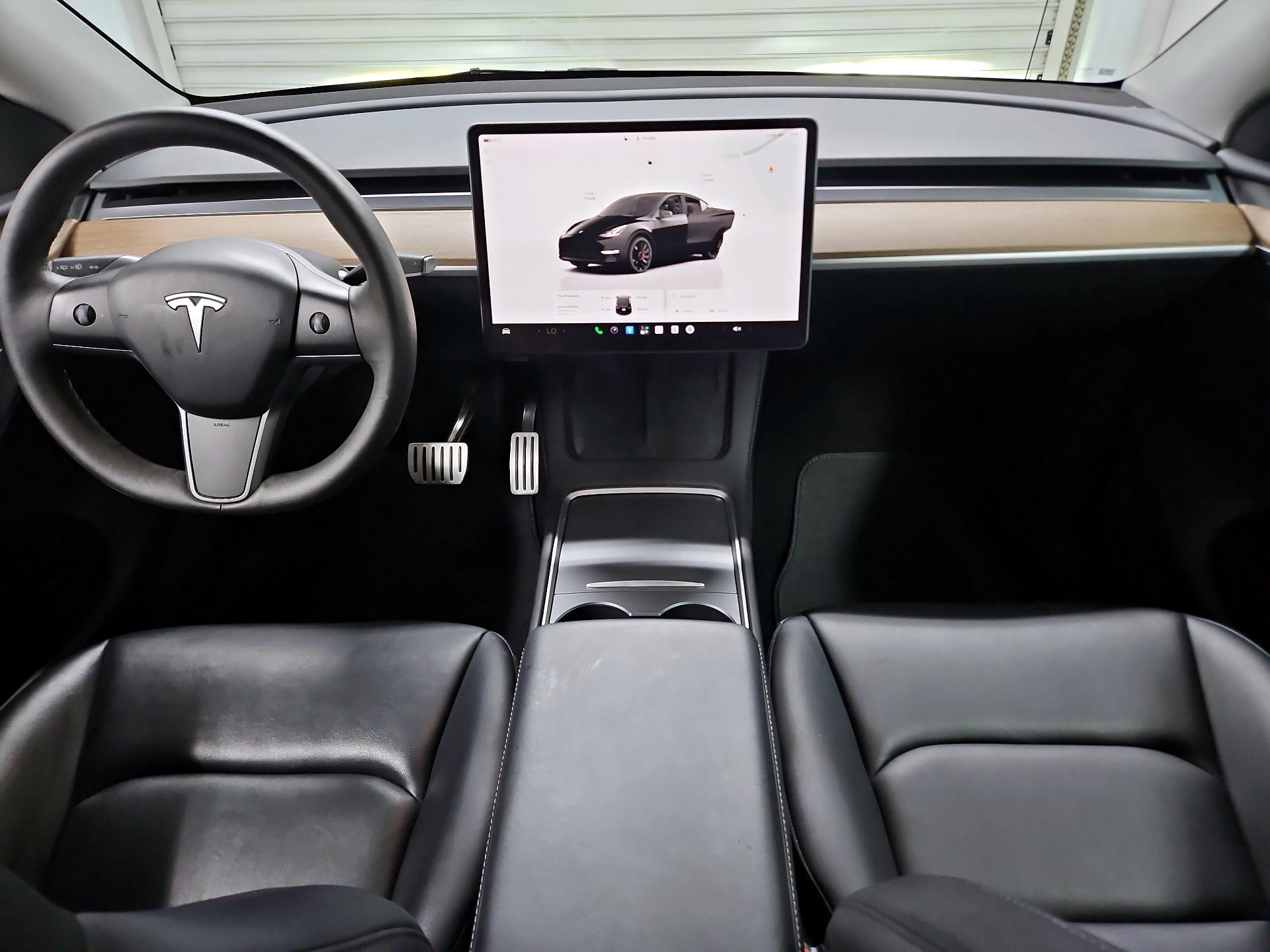 Thumbnail: 2023 Tesla Model Y - 9