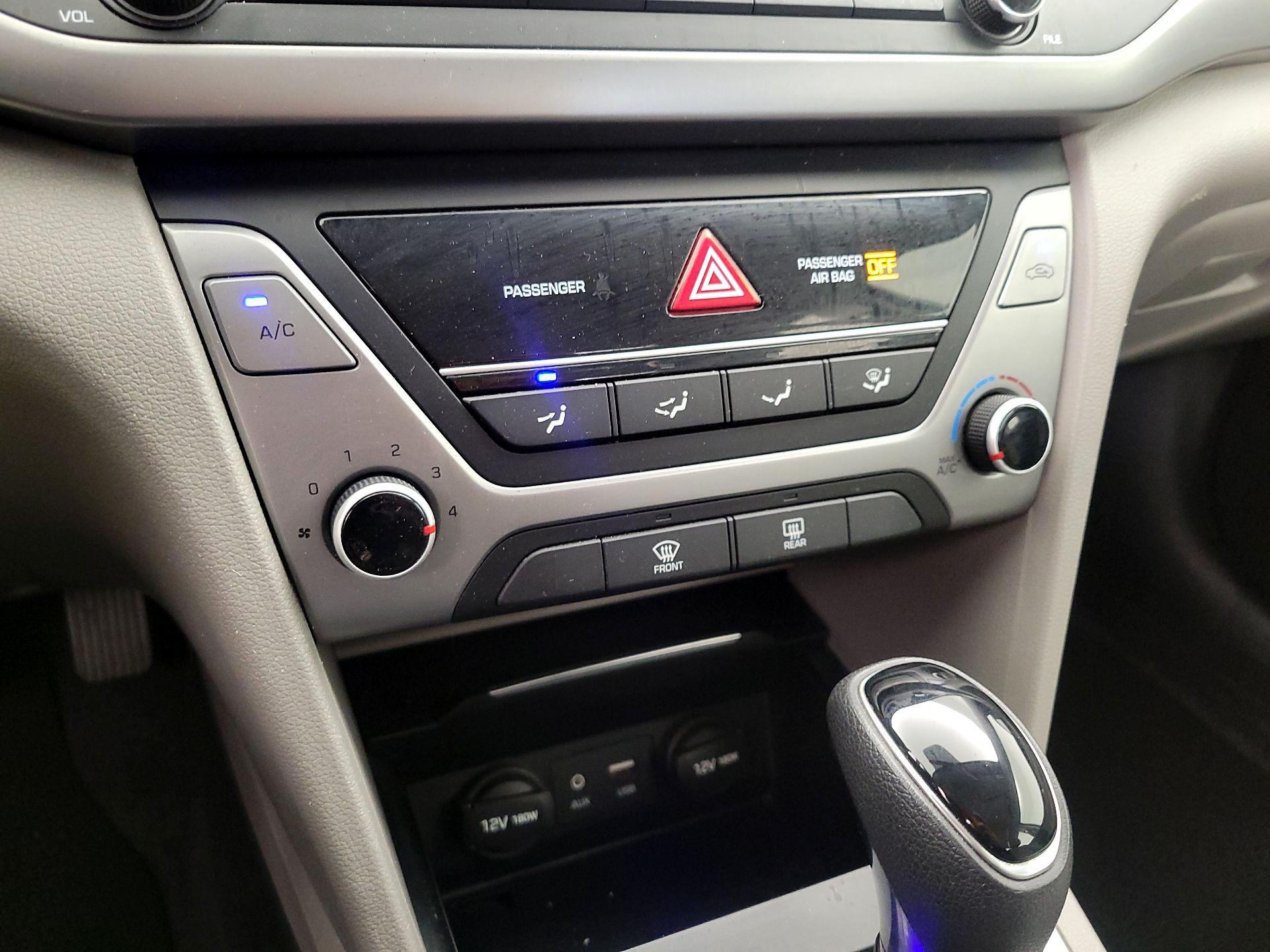 Thumbnail: 2017 Hyundai Elantra - 15