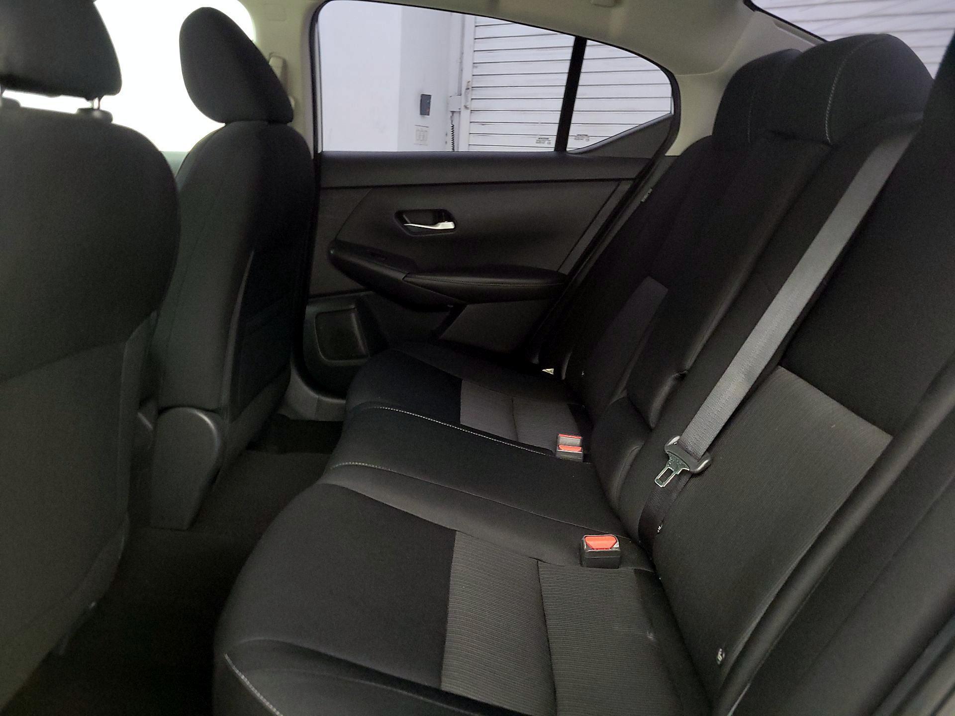Thumbnail: 2021 Nissan Sentra - 19