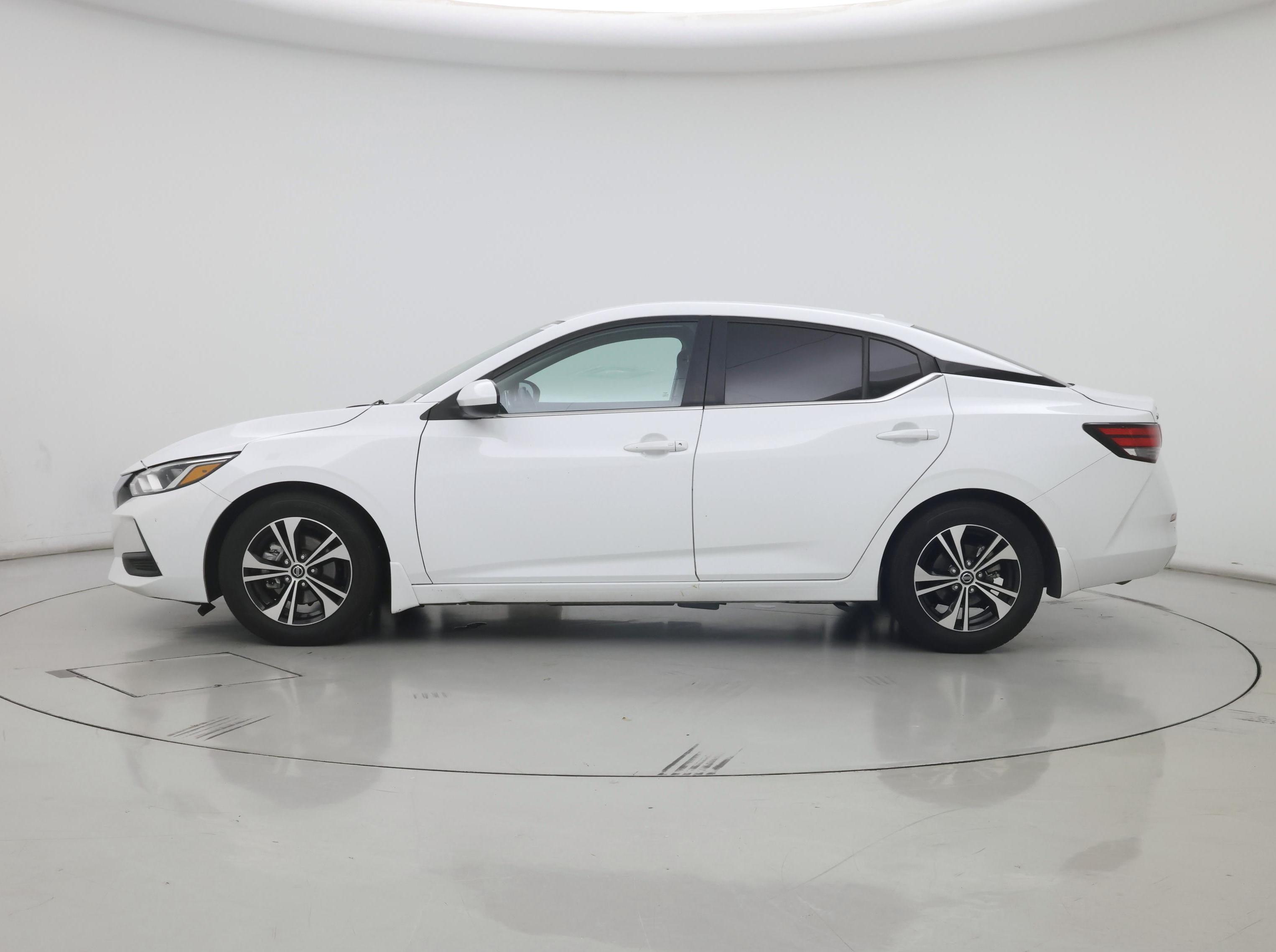 Thumbnail: 2021 Nissan Sentra - 3