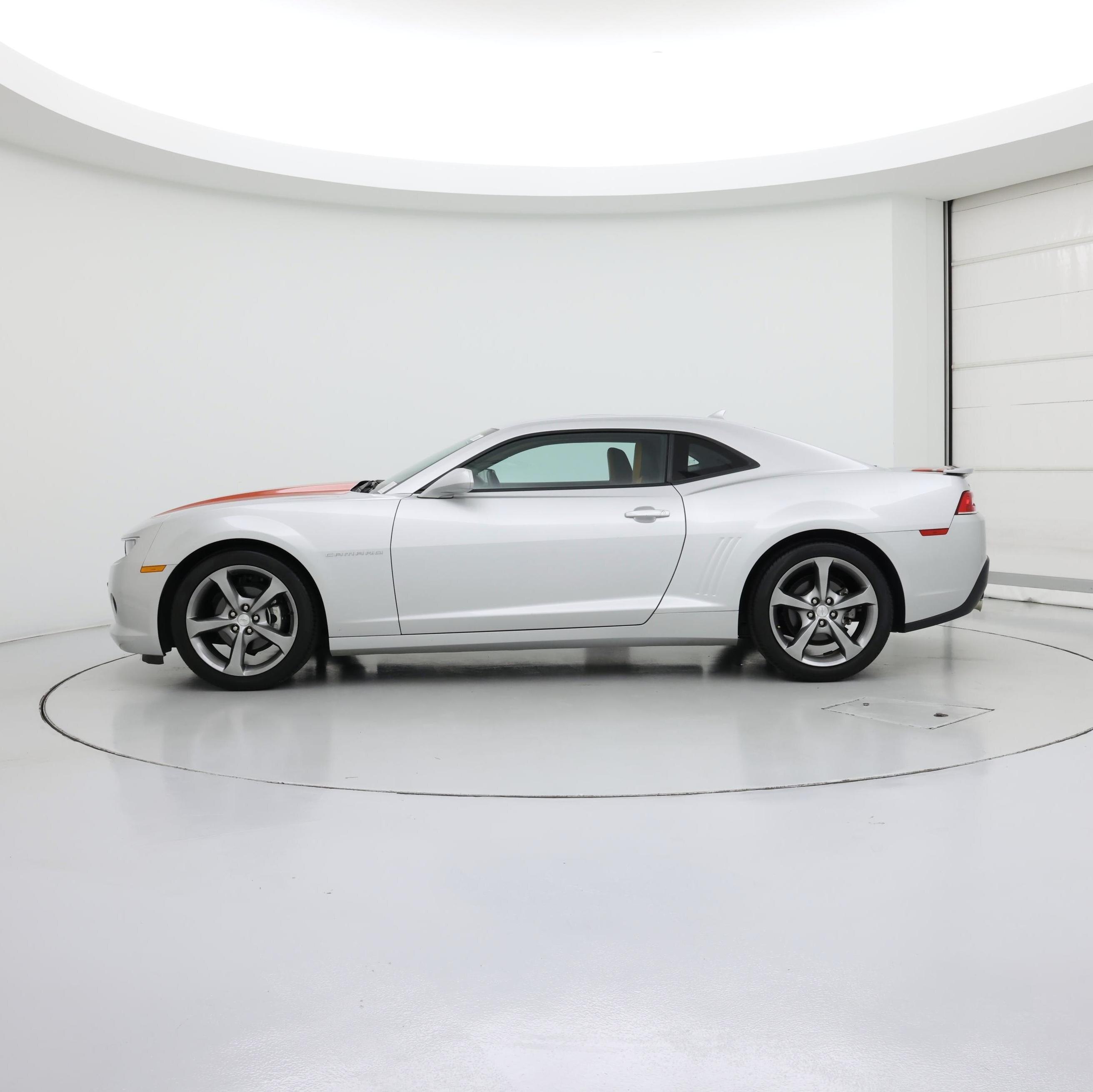 Thumbnail: 2014 Chevrolet Camaro - 3