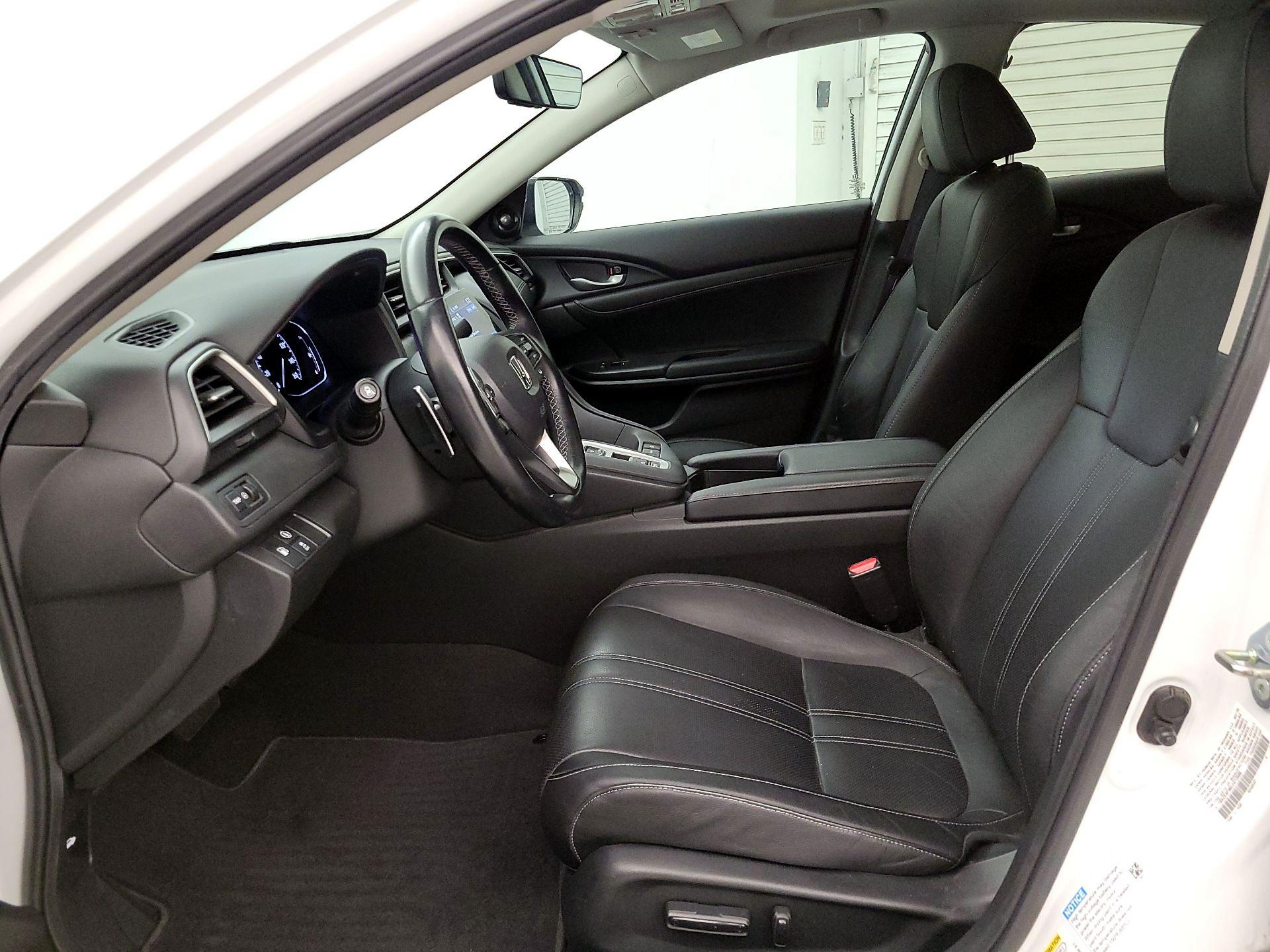 Thumbnail: 2020 Honda Insight - 11