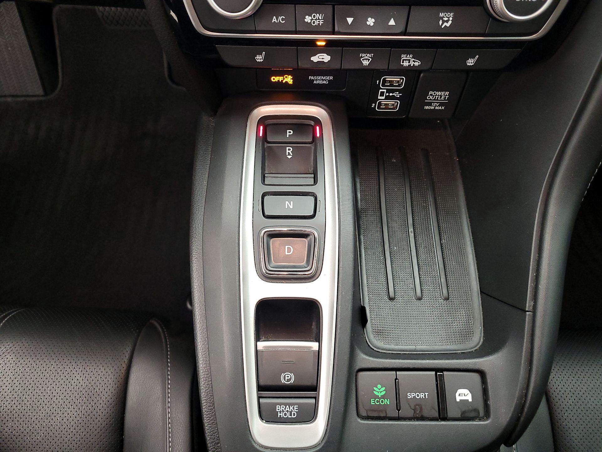 Thumbnail: 2020 Honda Insight - 17