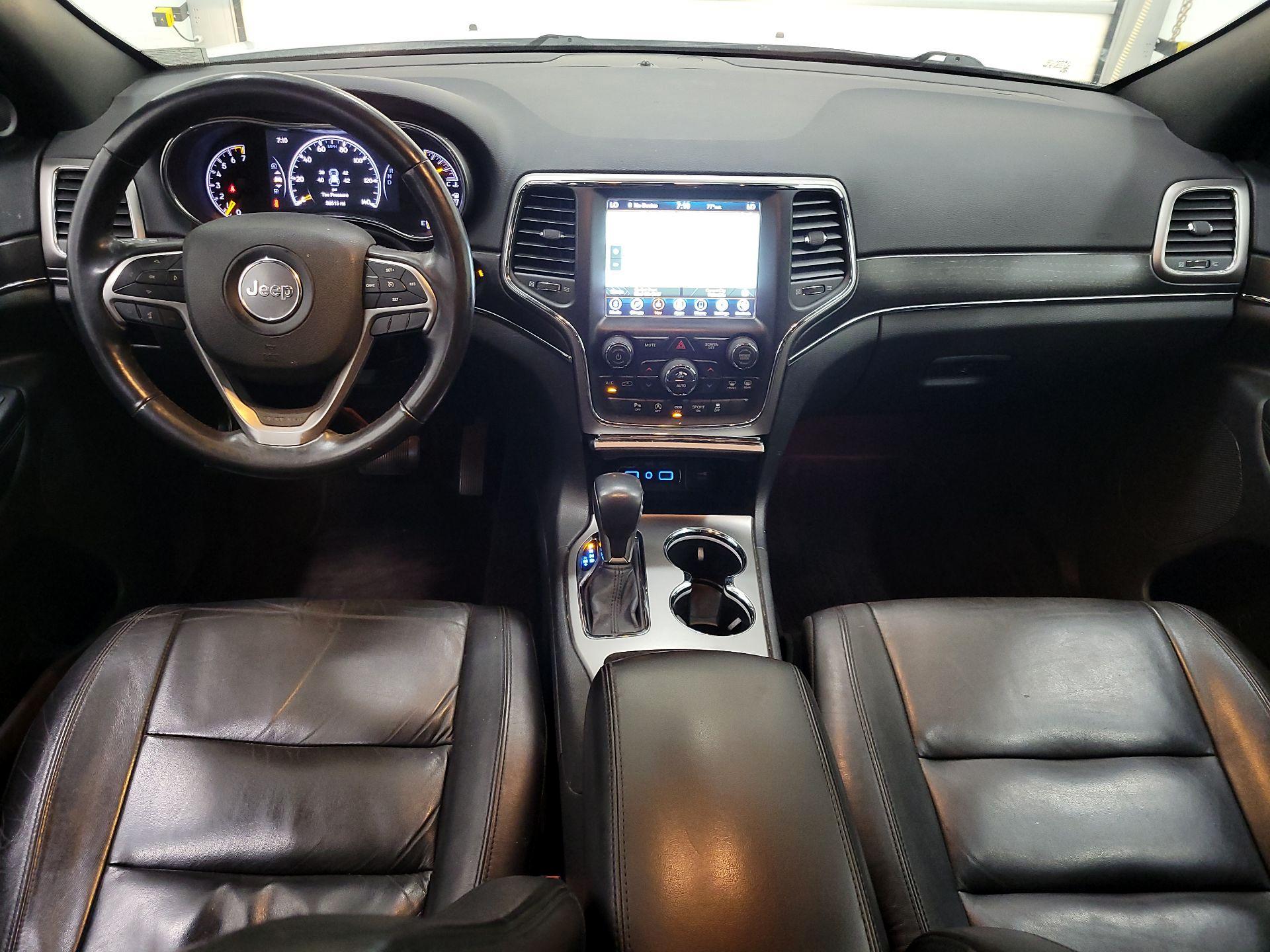 Thumbnail: 2018 Jeep Grand Cherokee - 9