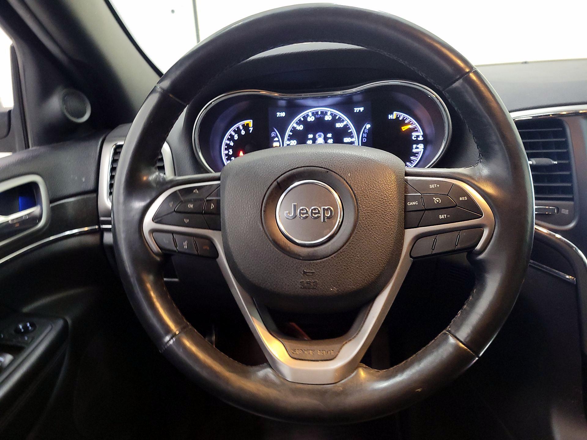 Thumbnail: 2018 Jeep Grand Cherokee - 10