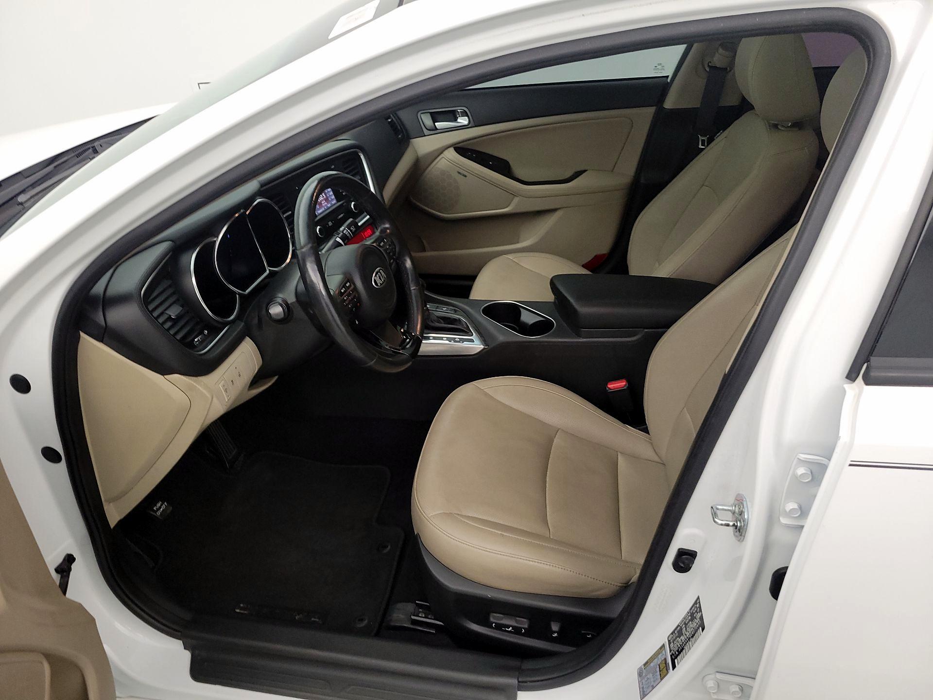 Thumbnail: 2014 Kia Optima - 11
