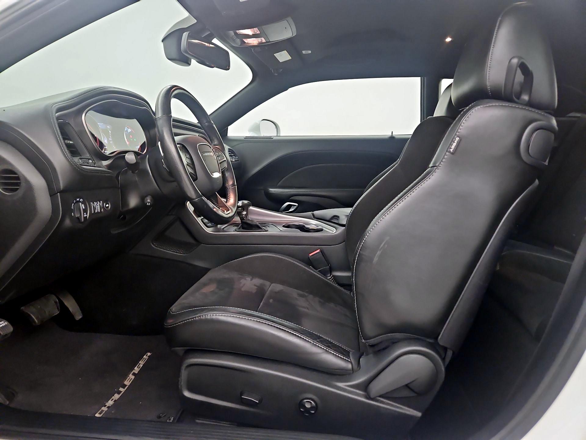 Thumbnail: 2020 Dodge Challenger - 11