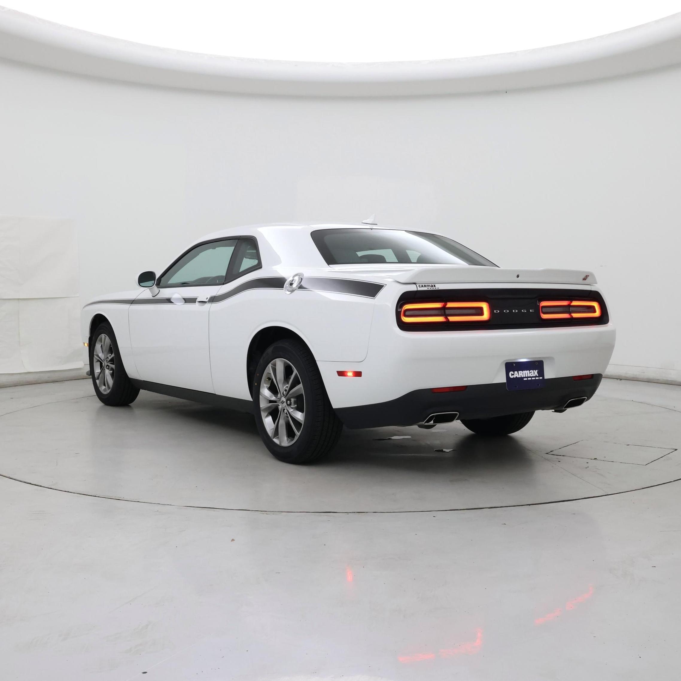 Thumbnail: 2020 Dodge Challenger - 2