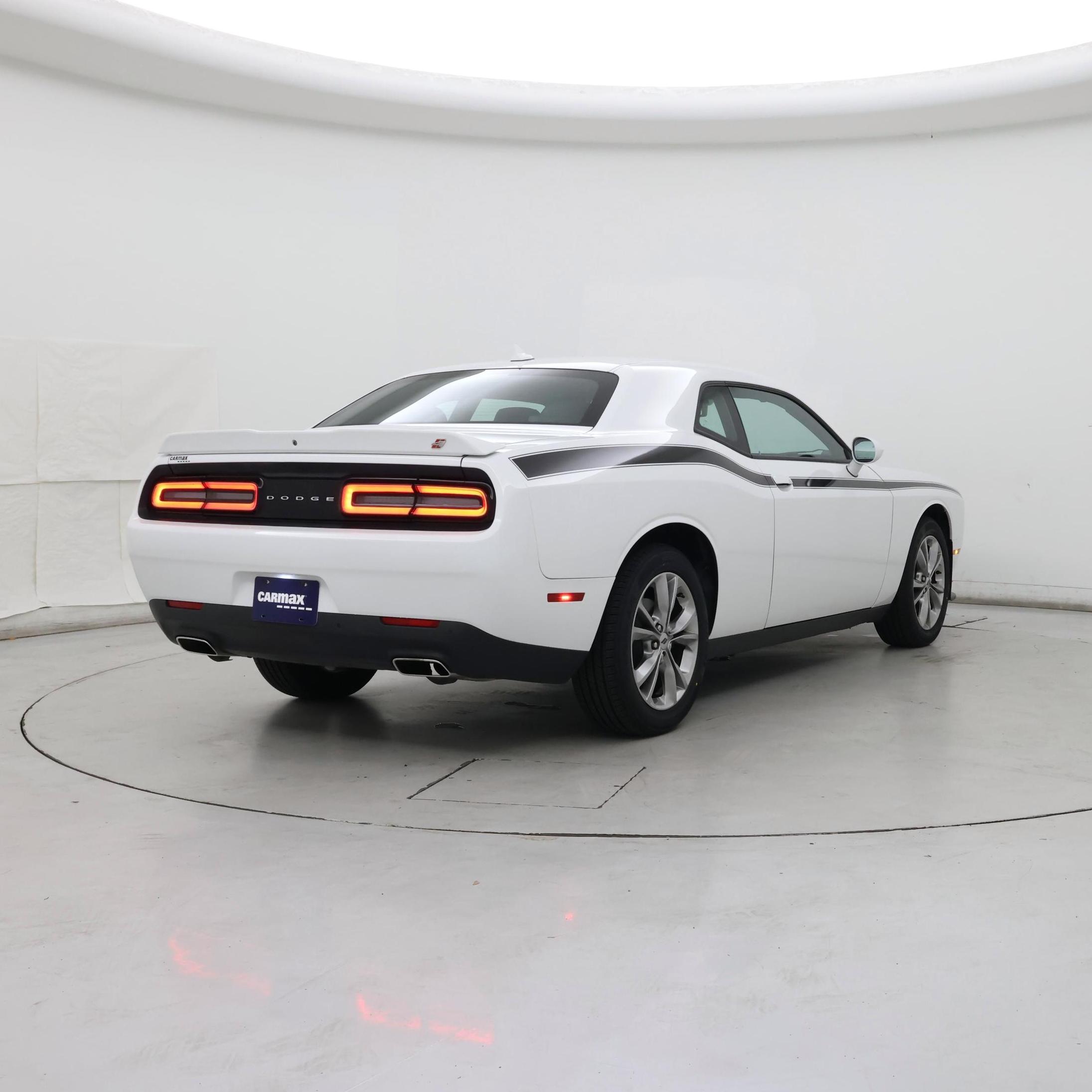 Thumbnail: 2020 Dodge Challenger - 8