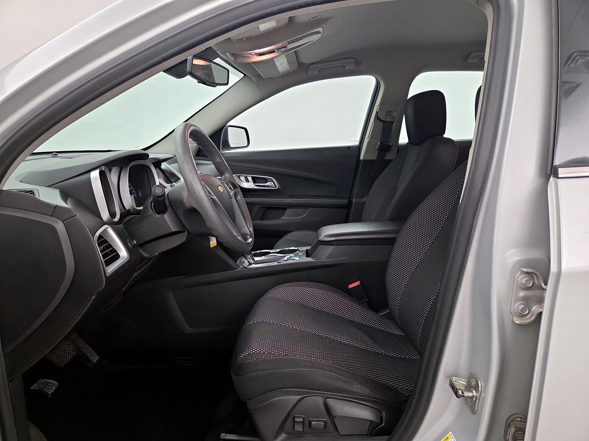 Thumbnail: 2017 Chevrolet Equinox - 11