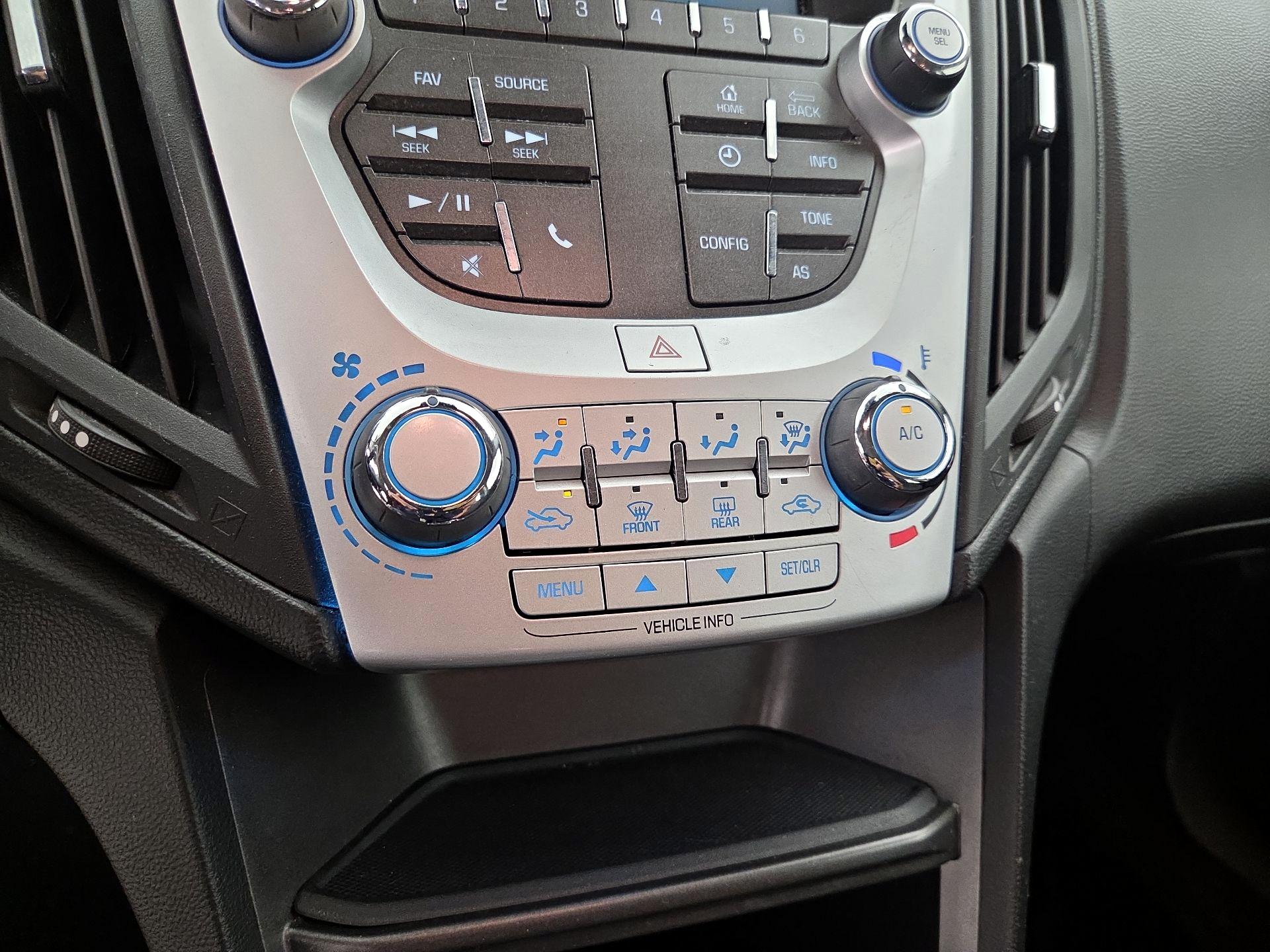 Thumbnail: 2017 Chevrolet Equinox - 16