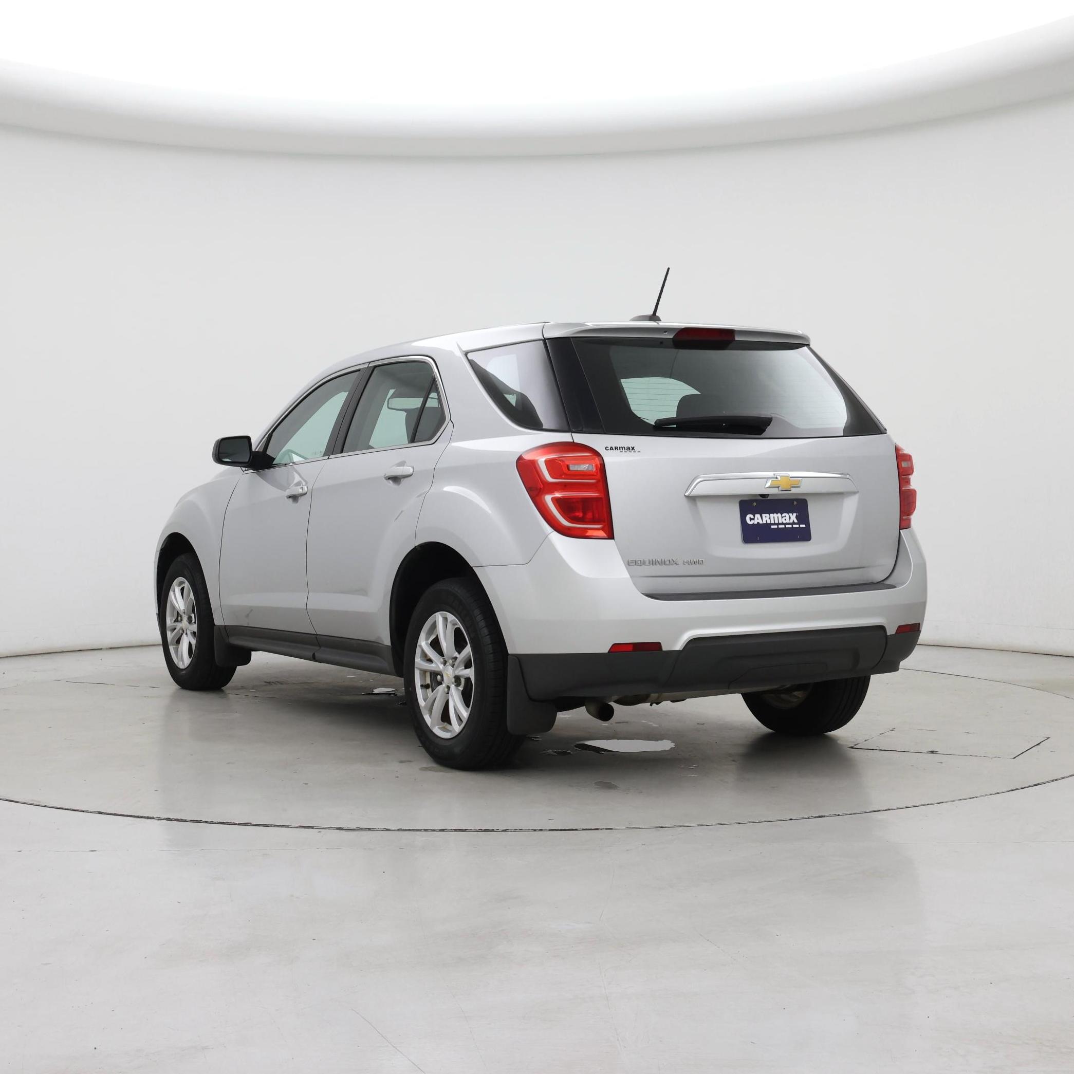 Thumbnail: 2017 Chevrolet Equinox - 2