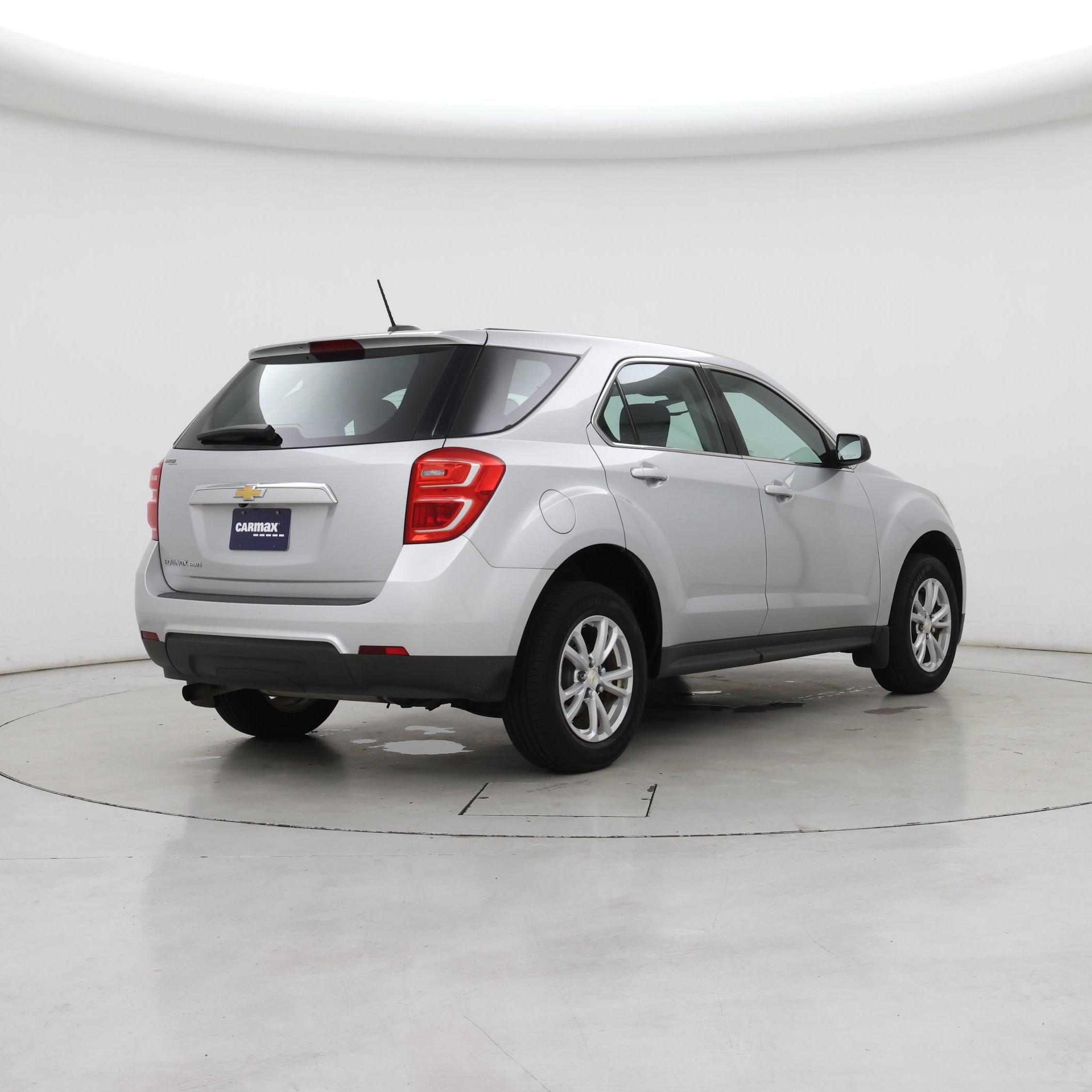 Thumbnail: 2017 Chevrolet Equinox - 8