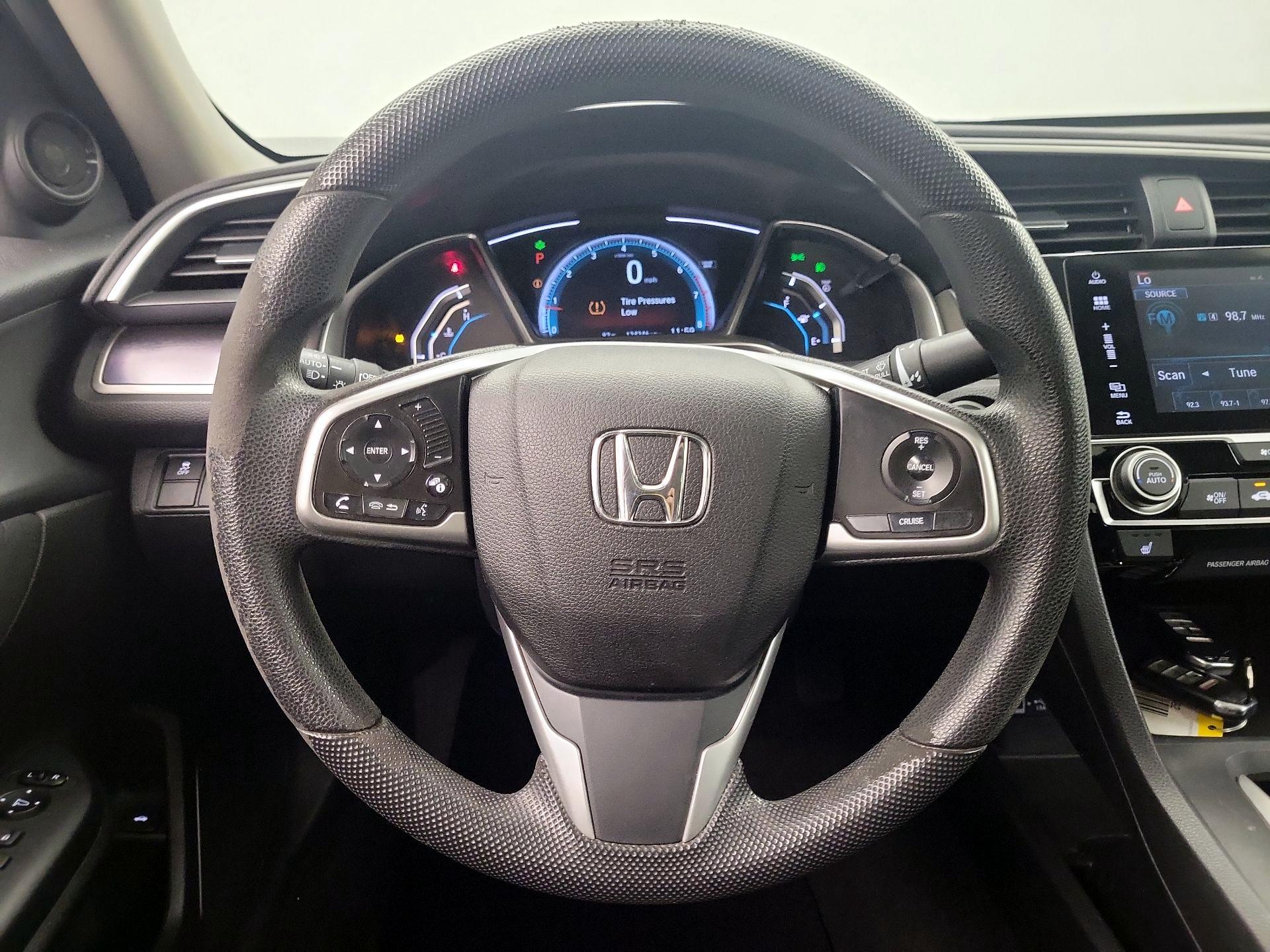 Thumbnail: 2017 Honda Civic - 10