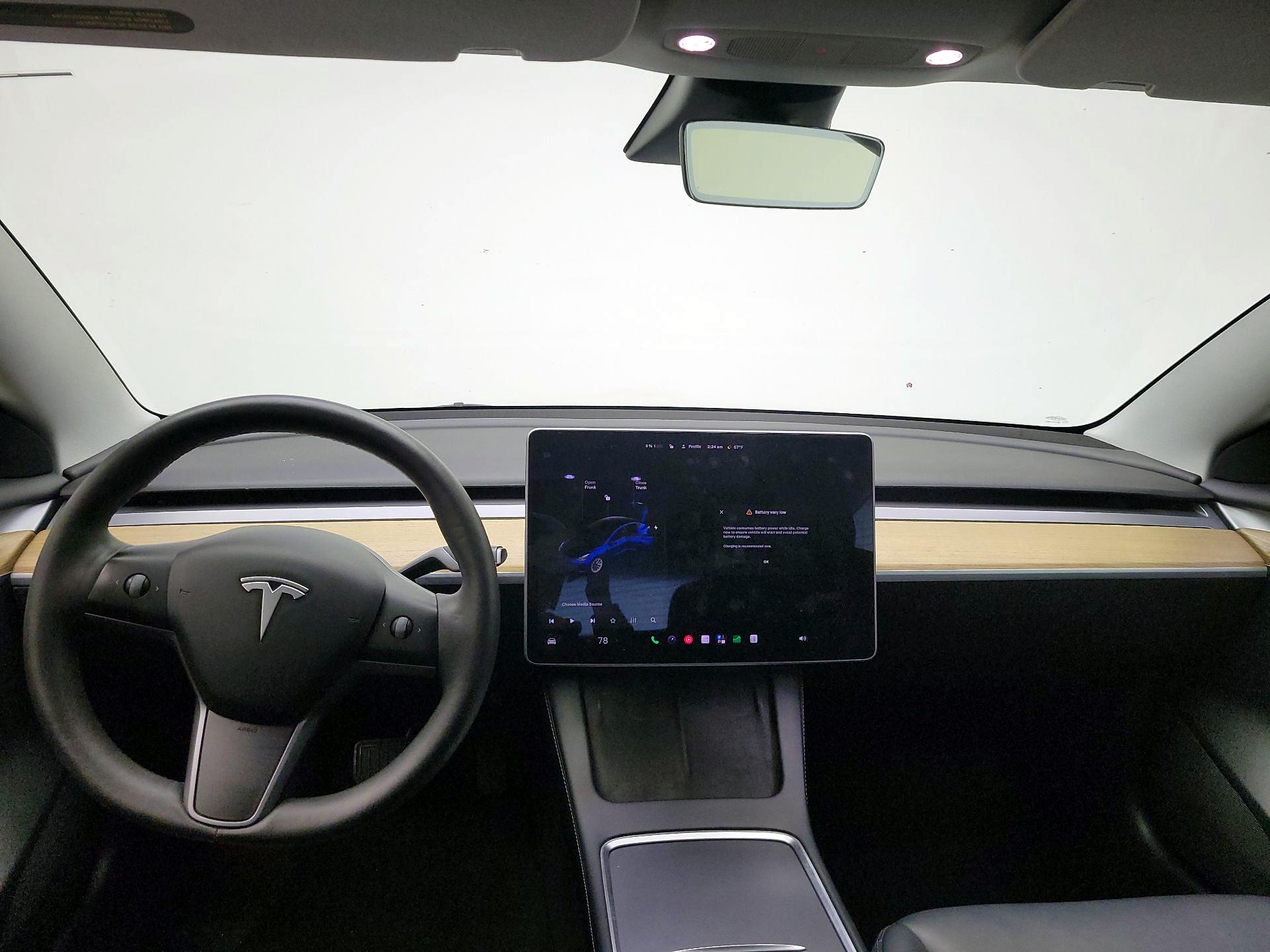 Thumbnail: 2022 Tesla Model 3 - 9