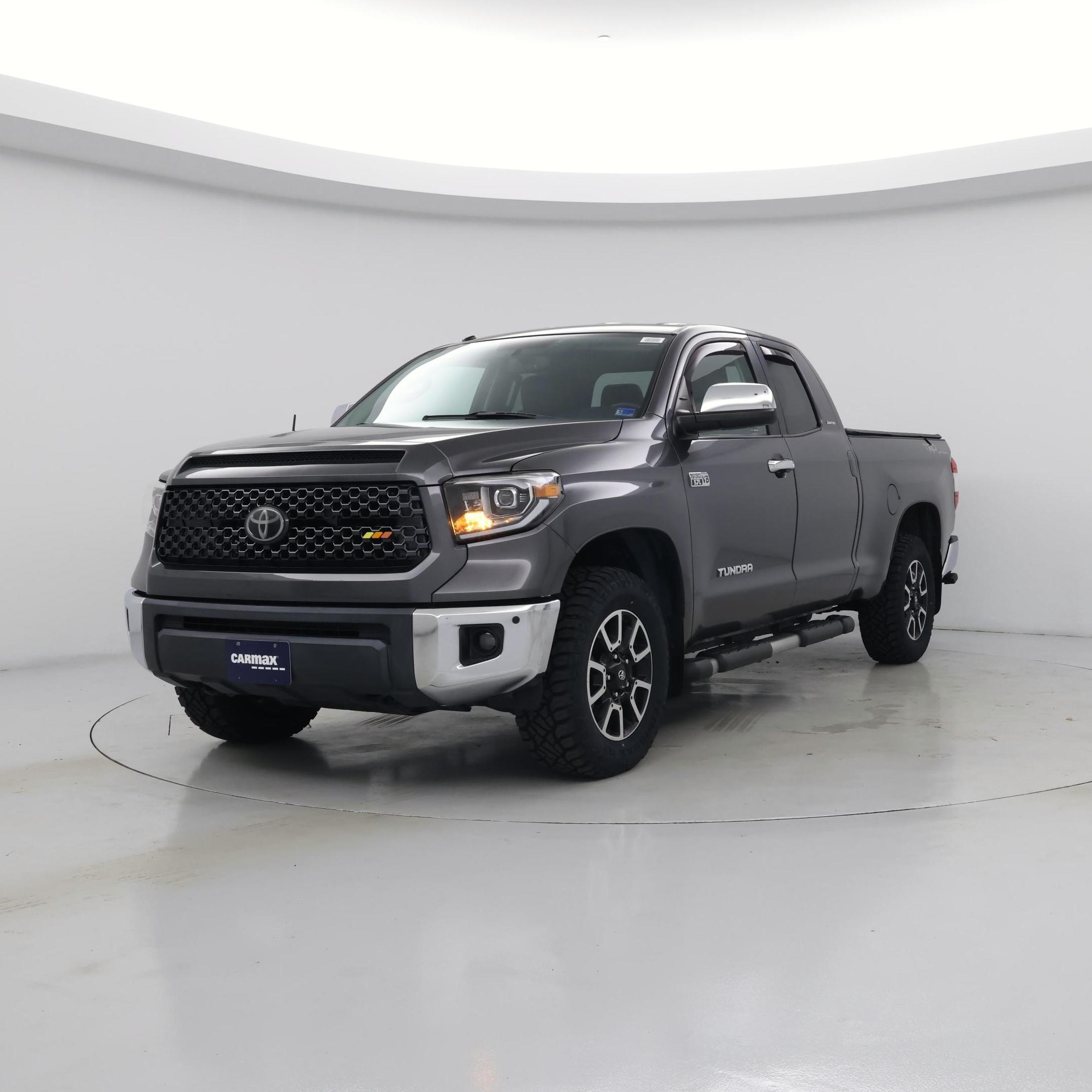 Thumbnail: 2015 Toyota Tundra - 4