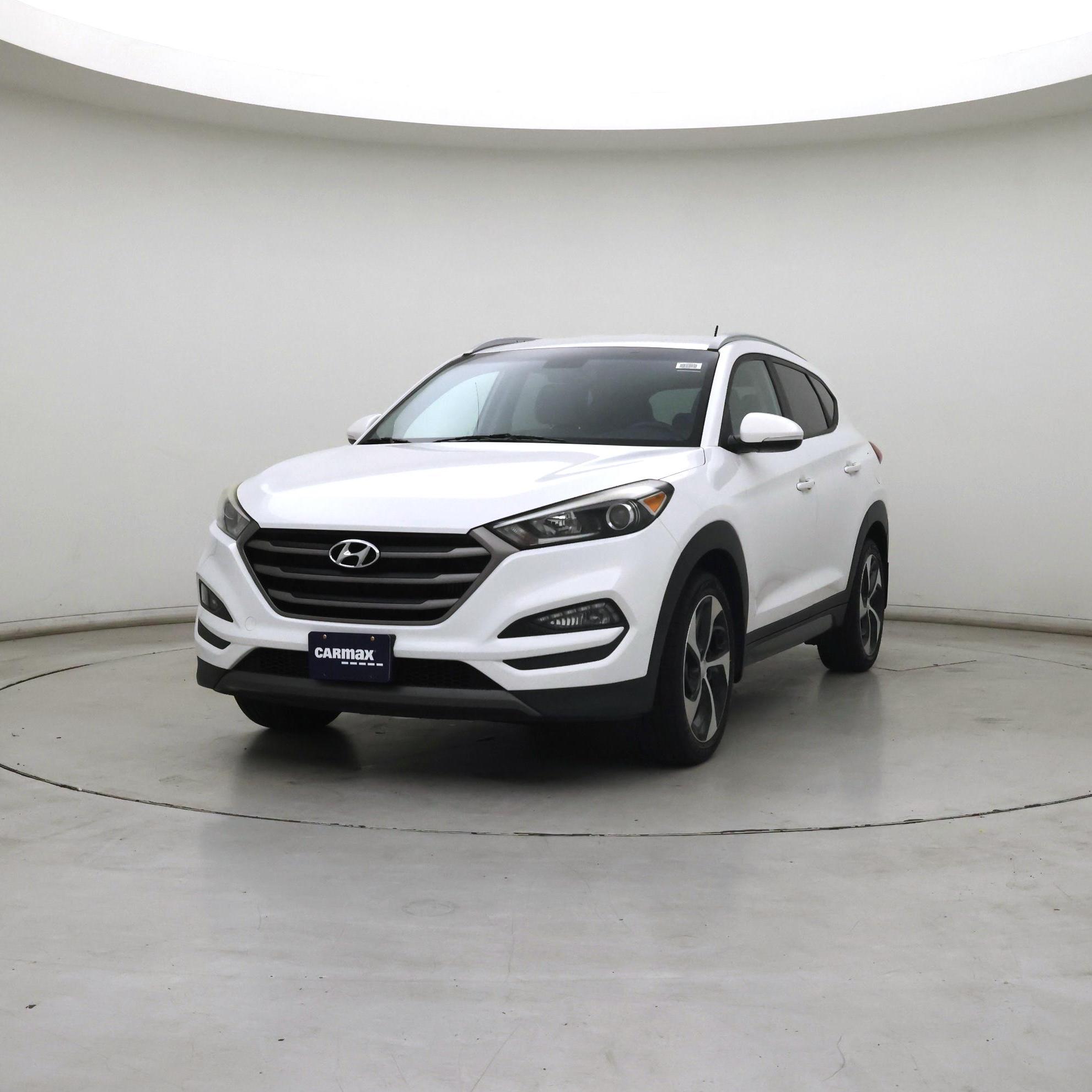 Thumbnail: 2016 Hyundai Tucson - 4