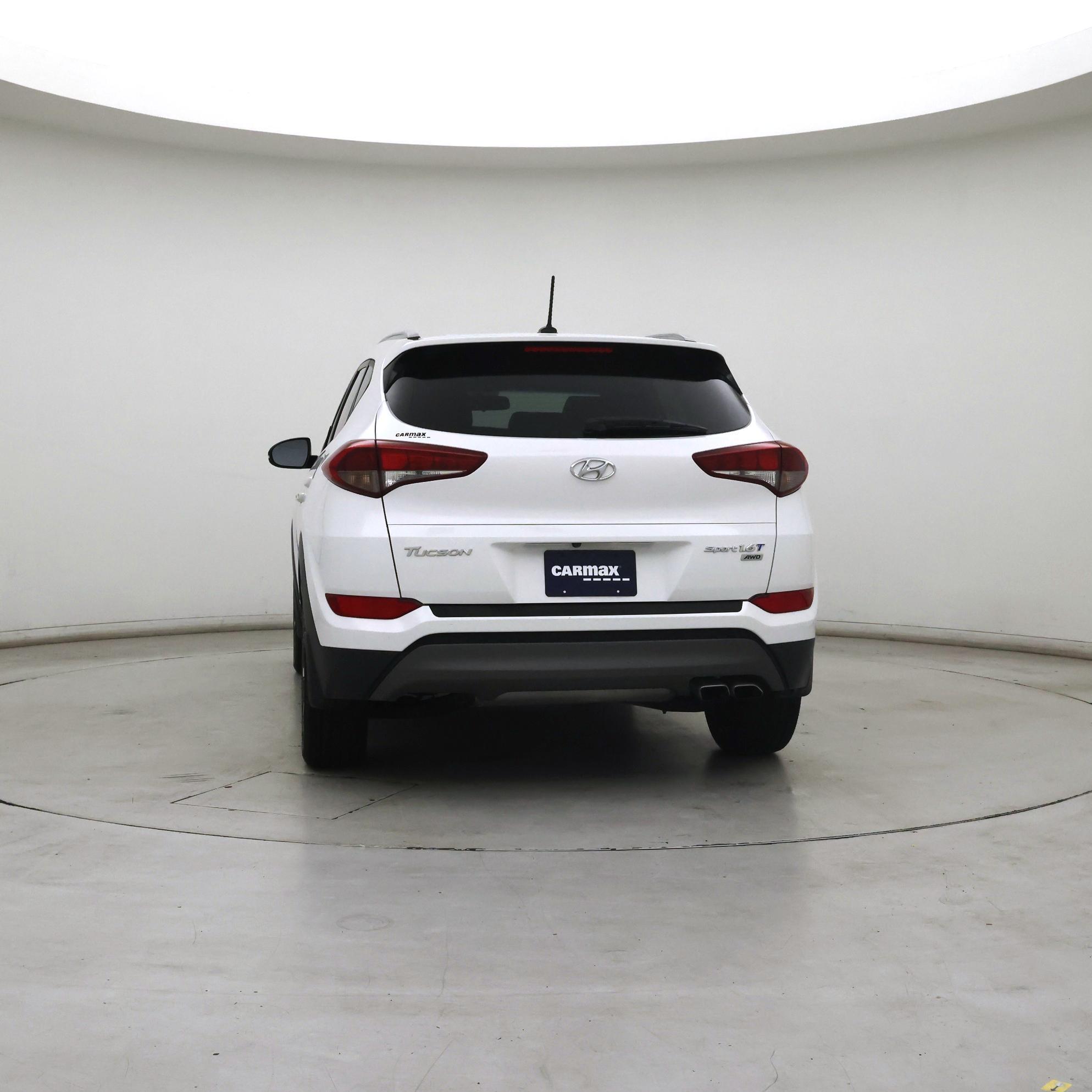 Thumbnail: 2016 Hyundai Tucson - 6