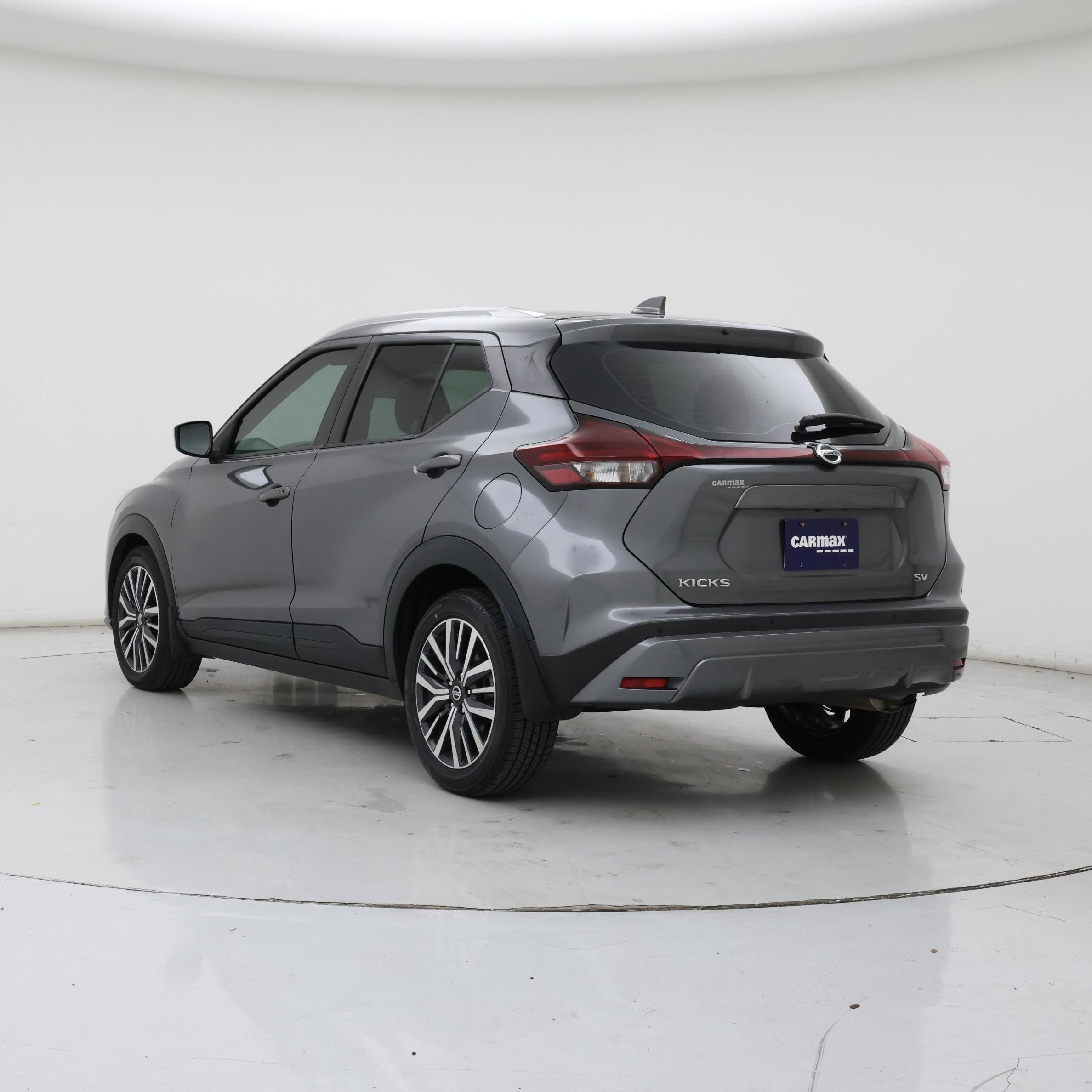 Thumbnail: 2021 Nissan Kicks - 2