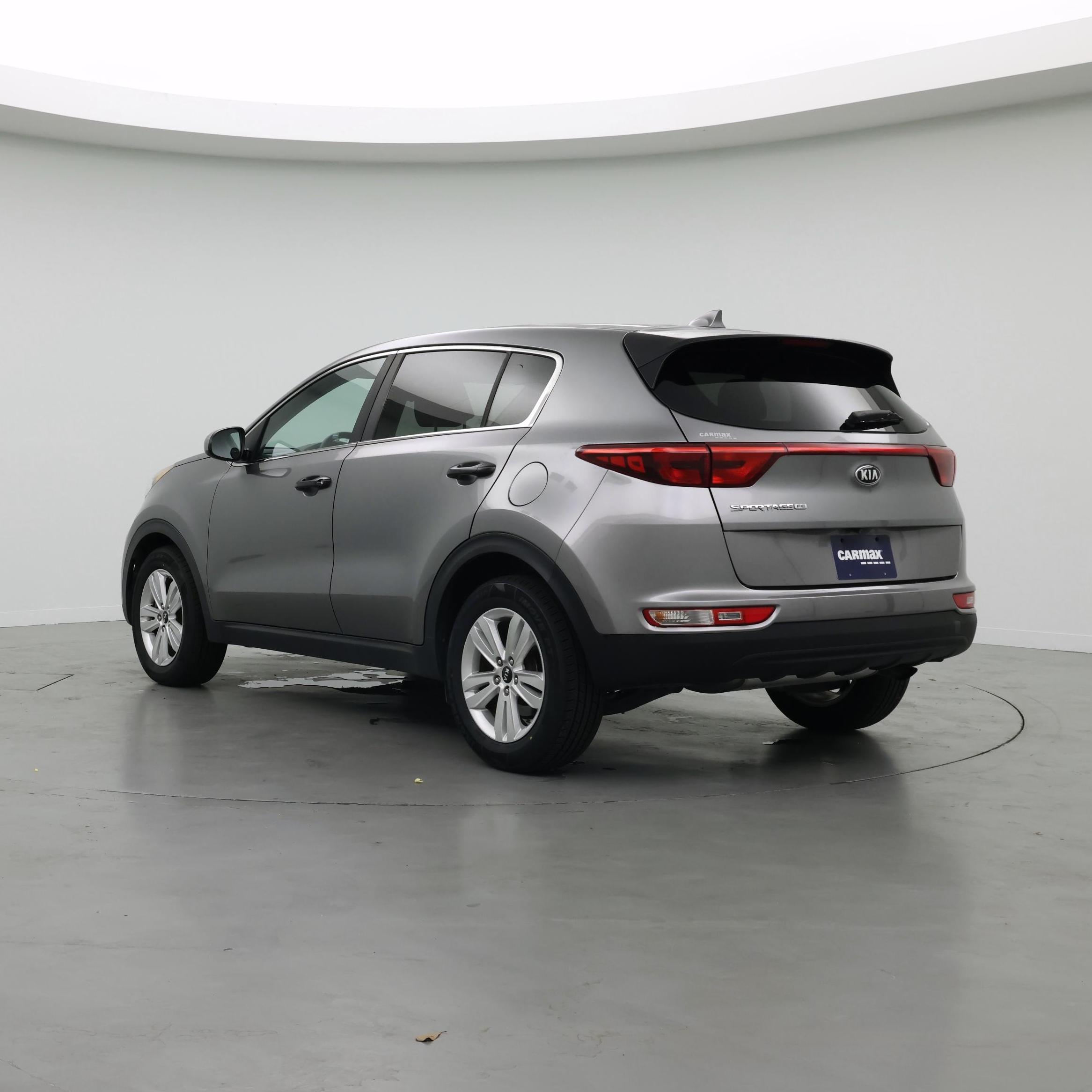 Thumbnail: 2019 Kia Sportage - 2