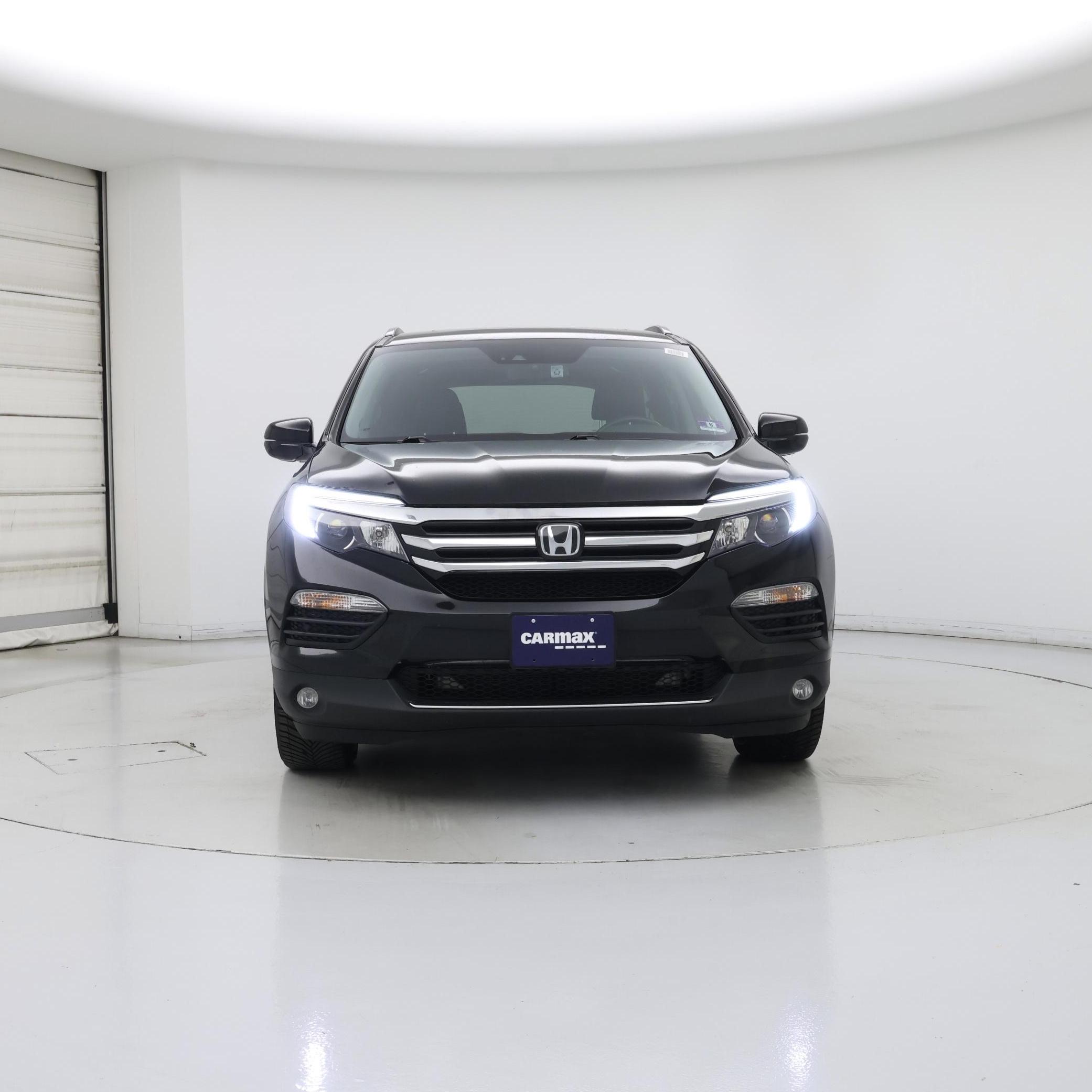 Thumbnail: 2017 Honda Pilot - 5