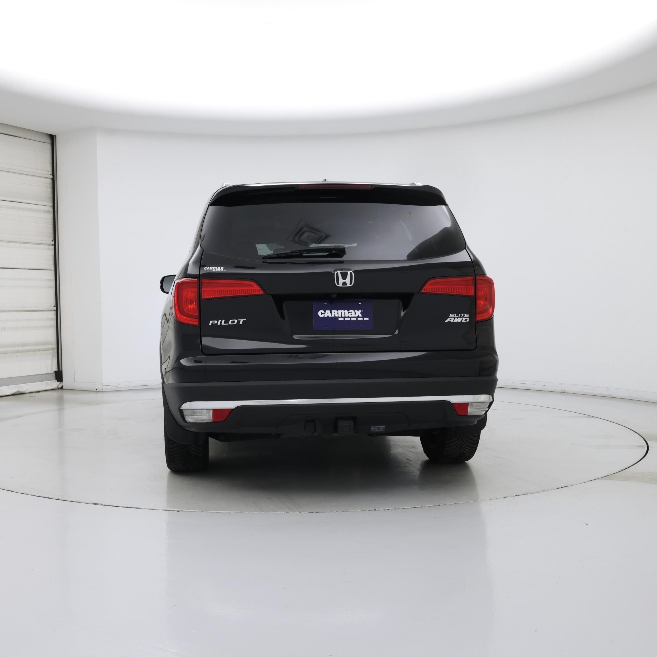 Thumbnail: 2017 Honda Pilot - 6