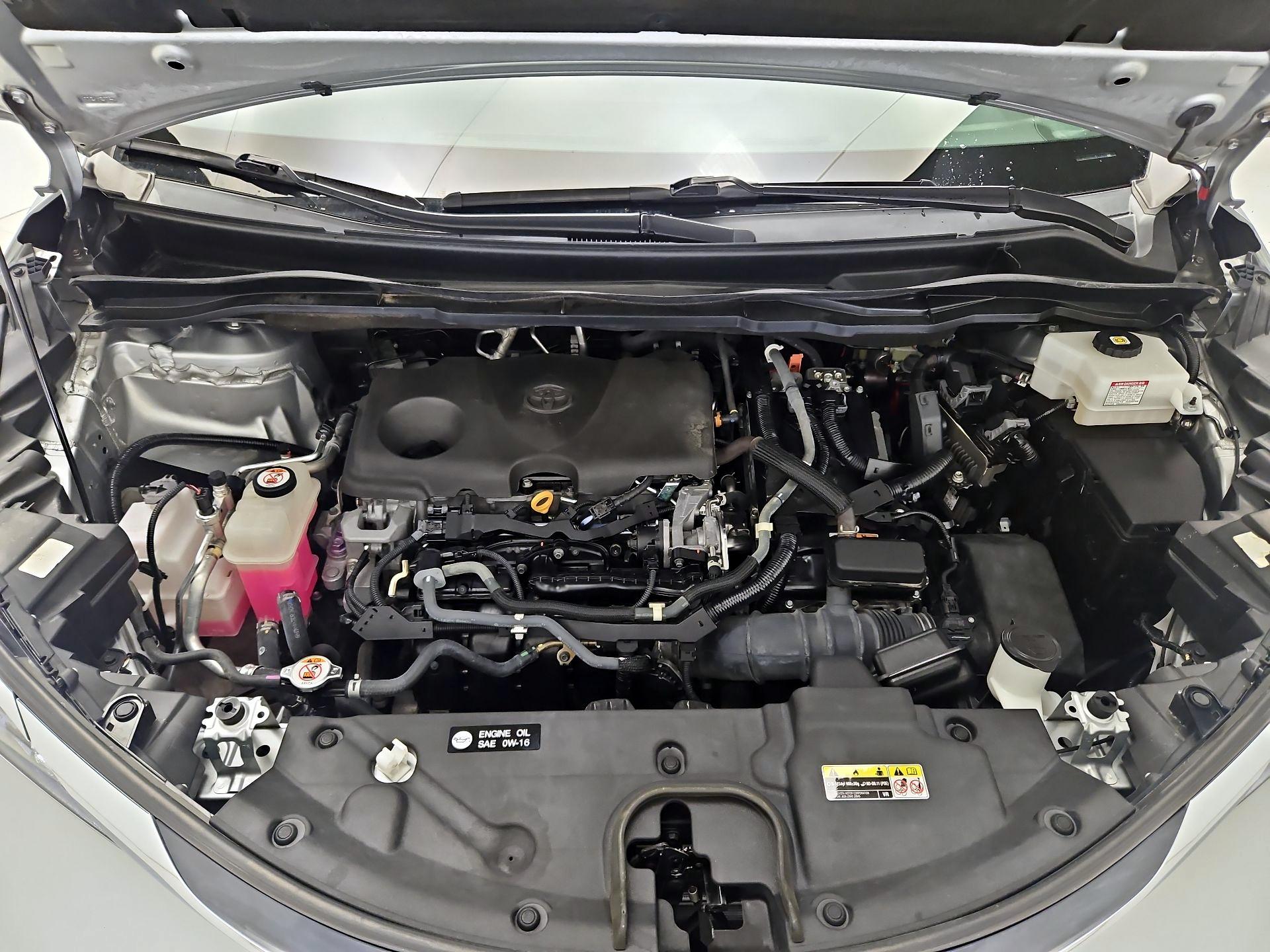 Thumbnail: 2021 Toyota Sienna - 18