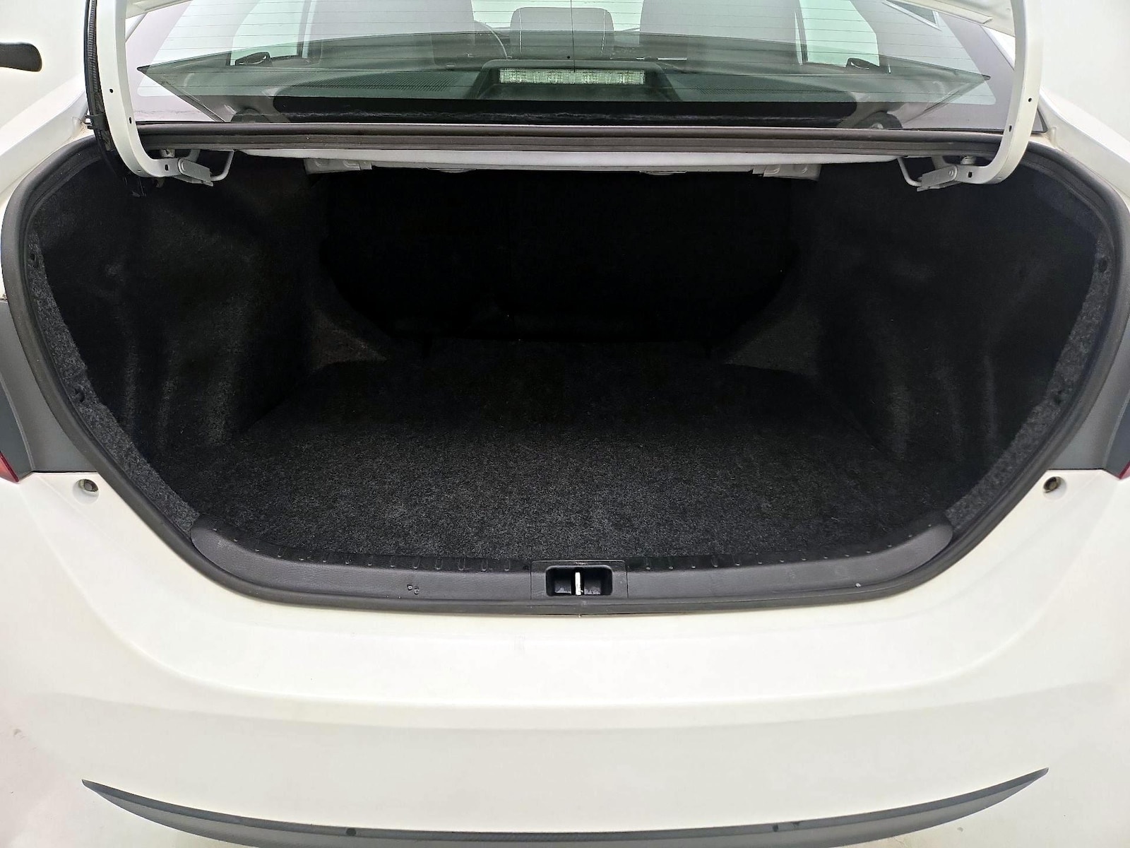 2016 Toyota Corolla S - Photo 21