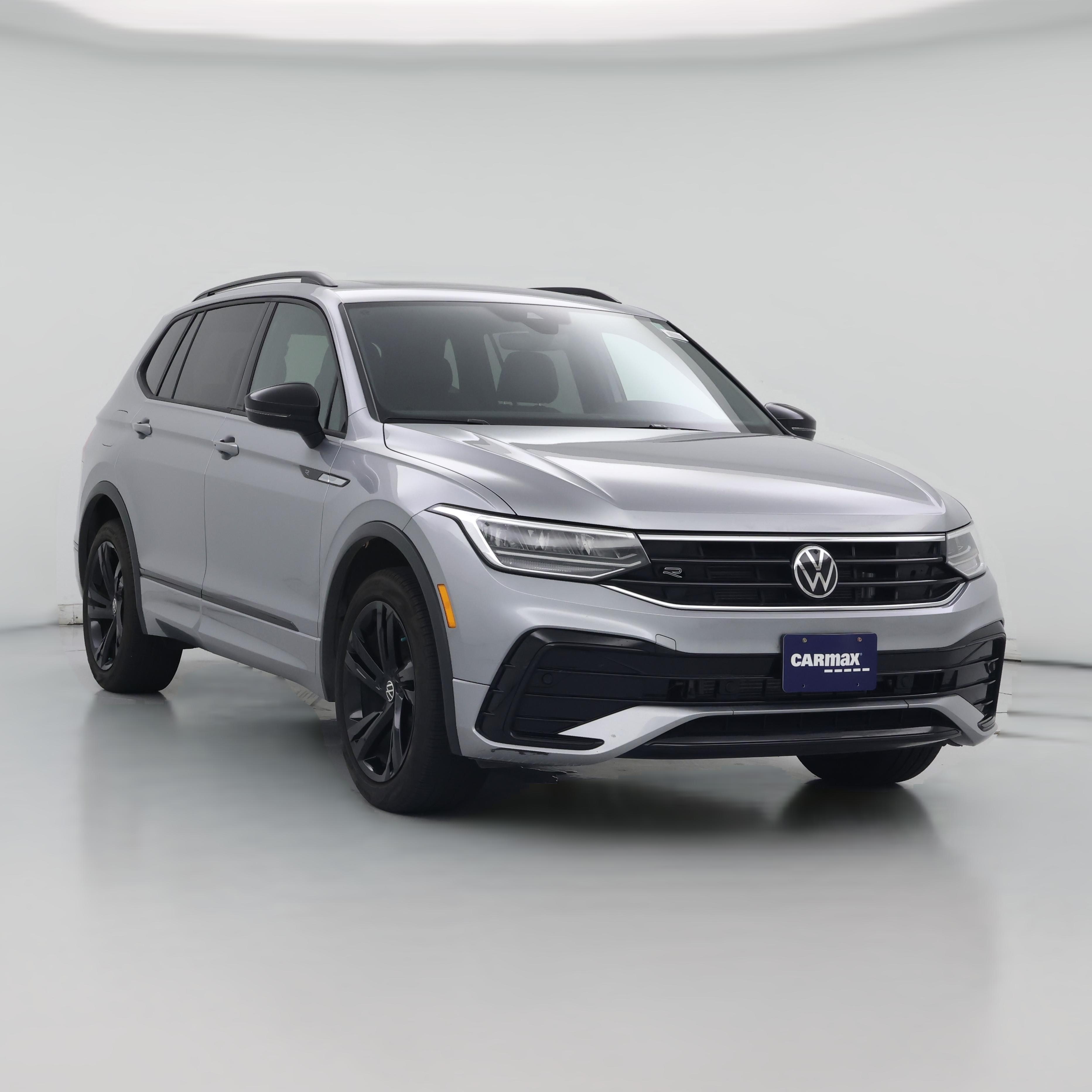 Thumbnail: 2023 Volkswagen Tiguan - 1