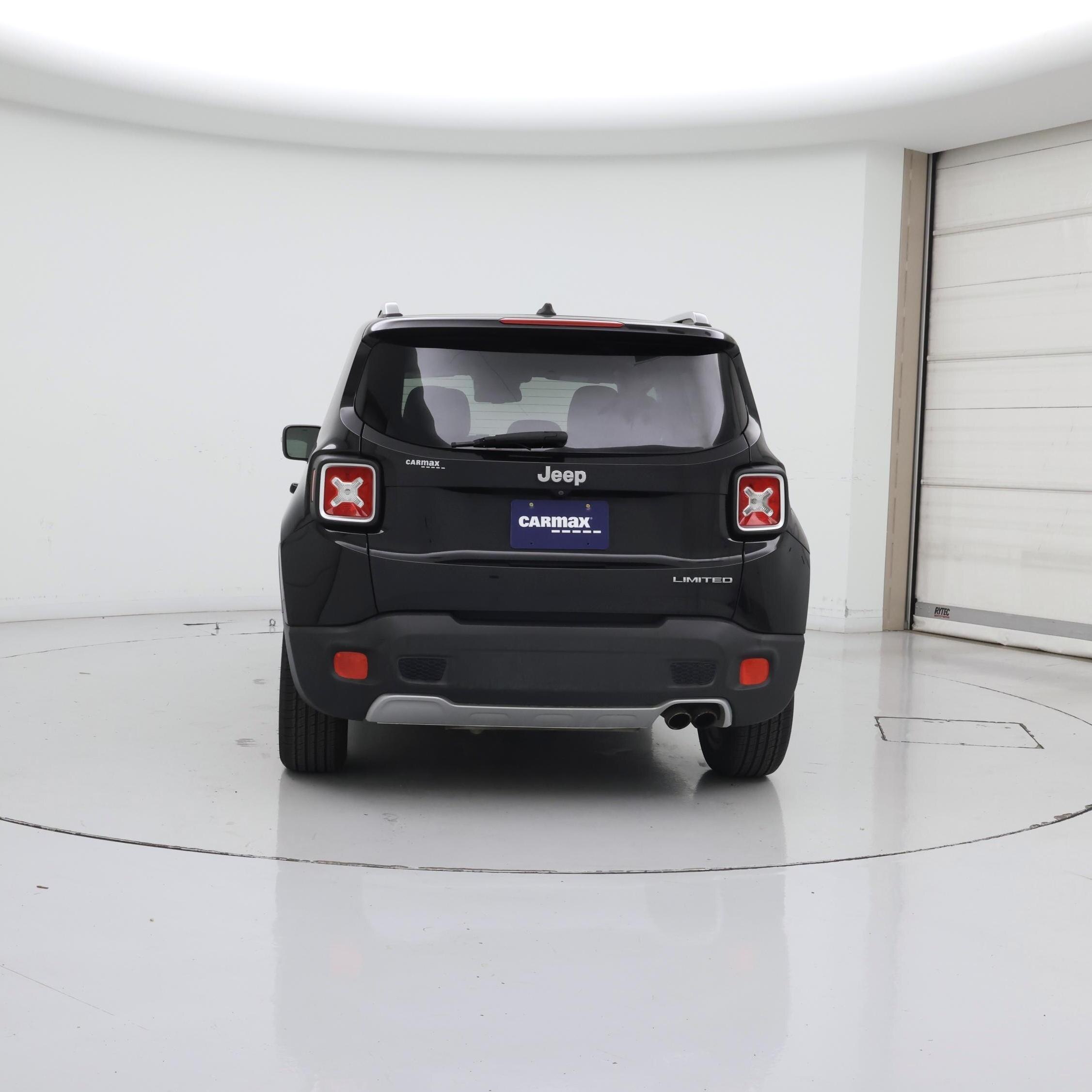 Thumbnail: 2015 Jeep Renegade - 6