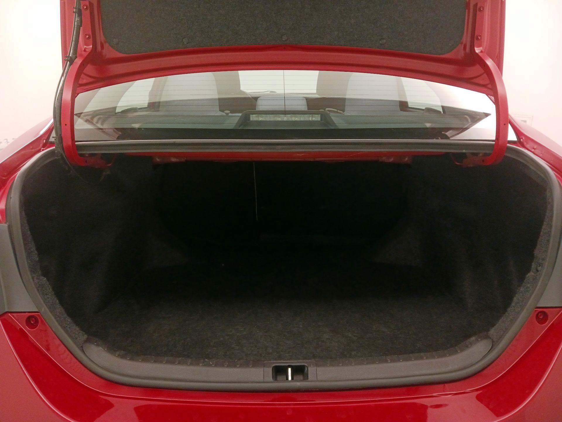 Thumbnail: 2014 Toyota Corolla - 20