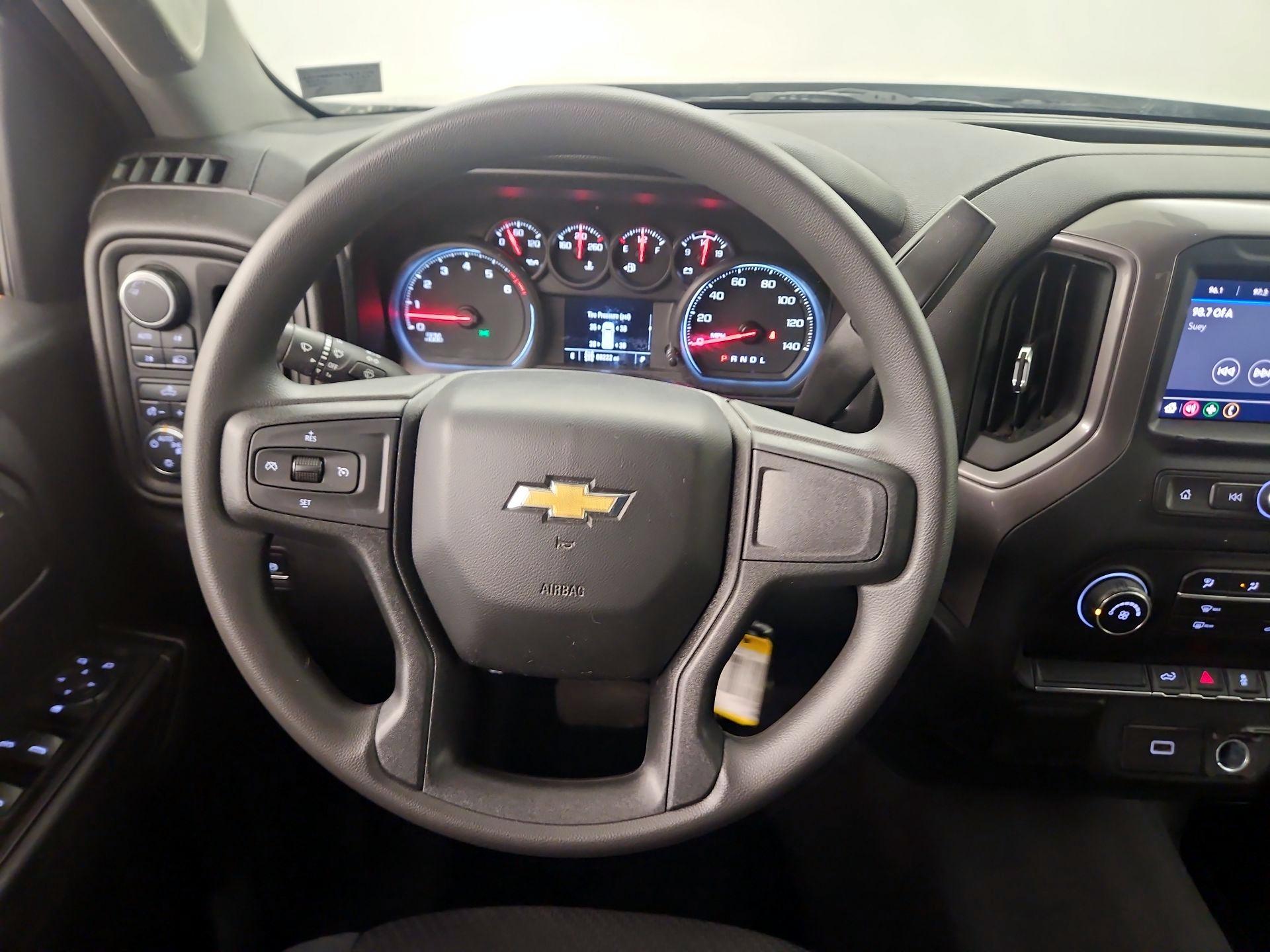 Thumbnail: 2020 Chevrolet Silverado 1500 - 10