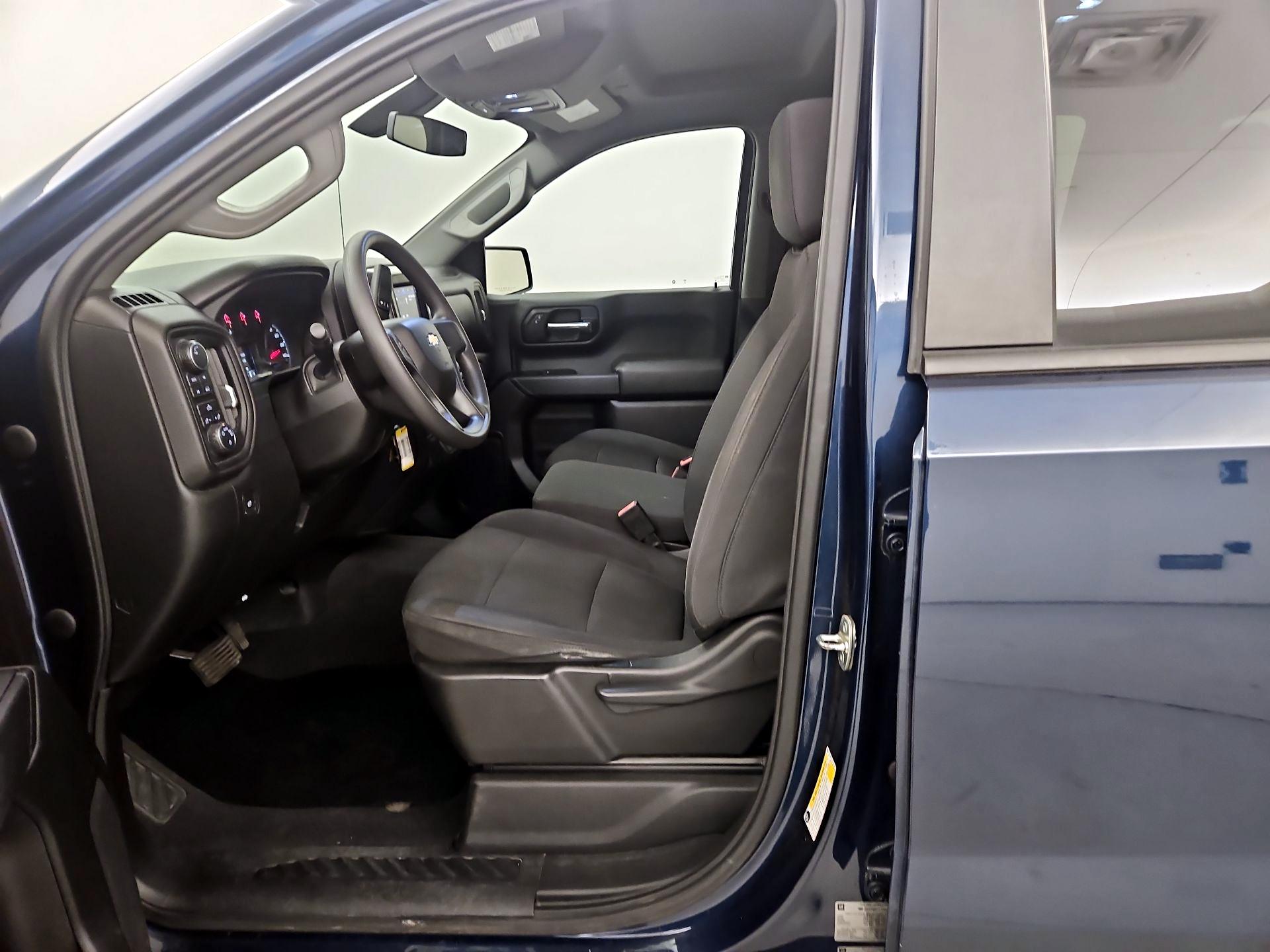 Thumbnail: 2020 Chevrolet Silverado 1500 - 11