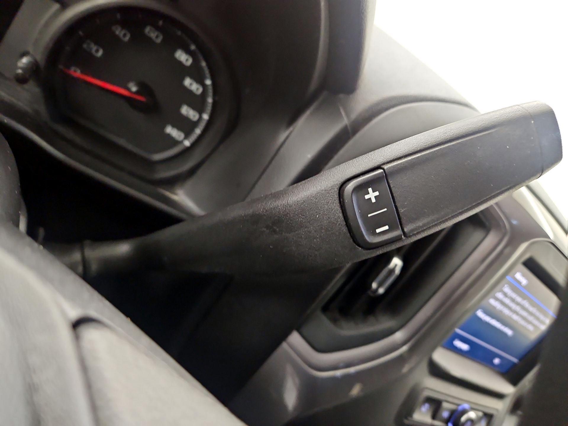 Thumbnail: 2020 Chevrolet Silverado 1500 - 17