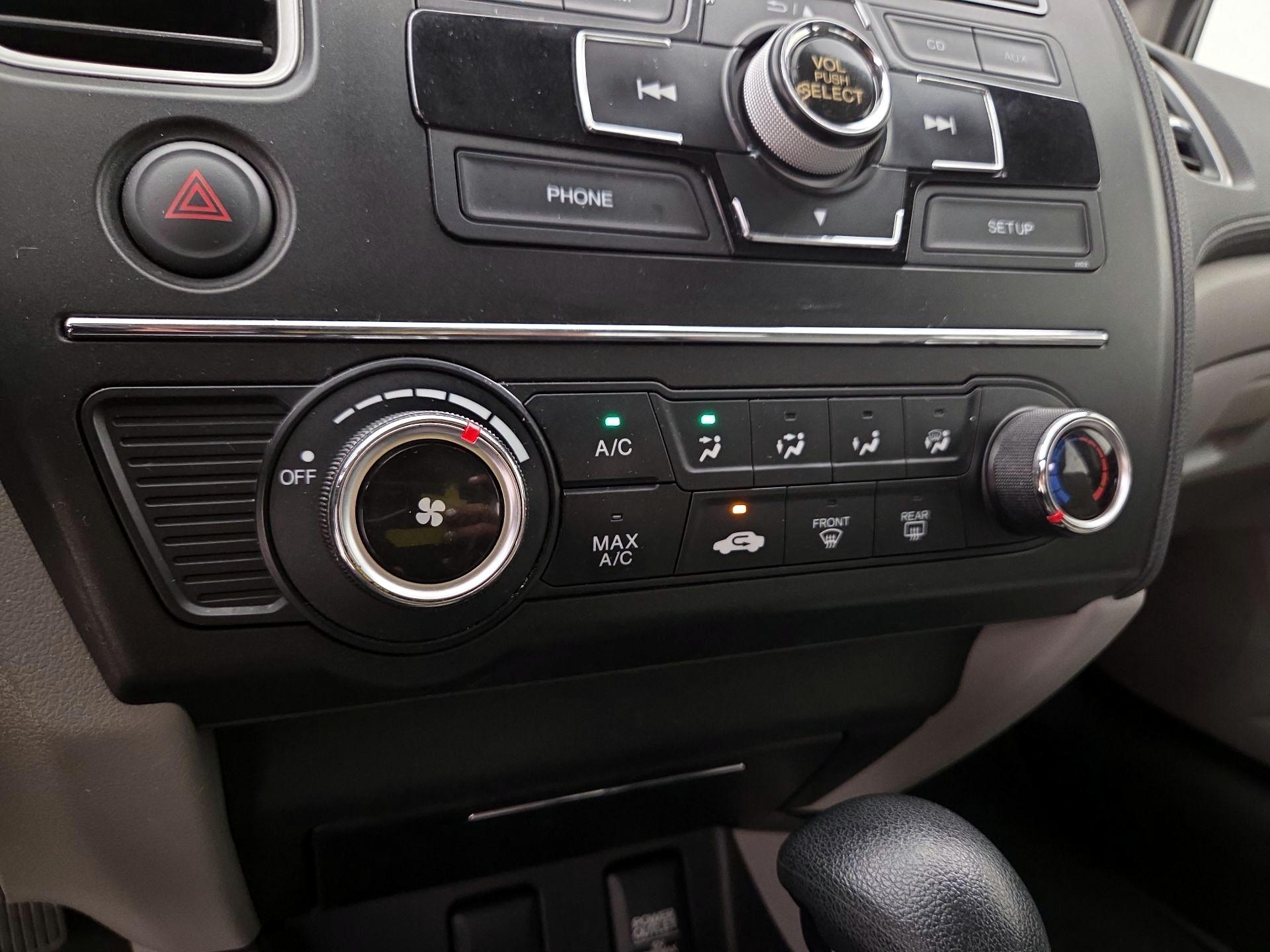 Thumbnail: 2015 Honda Civic - 16