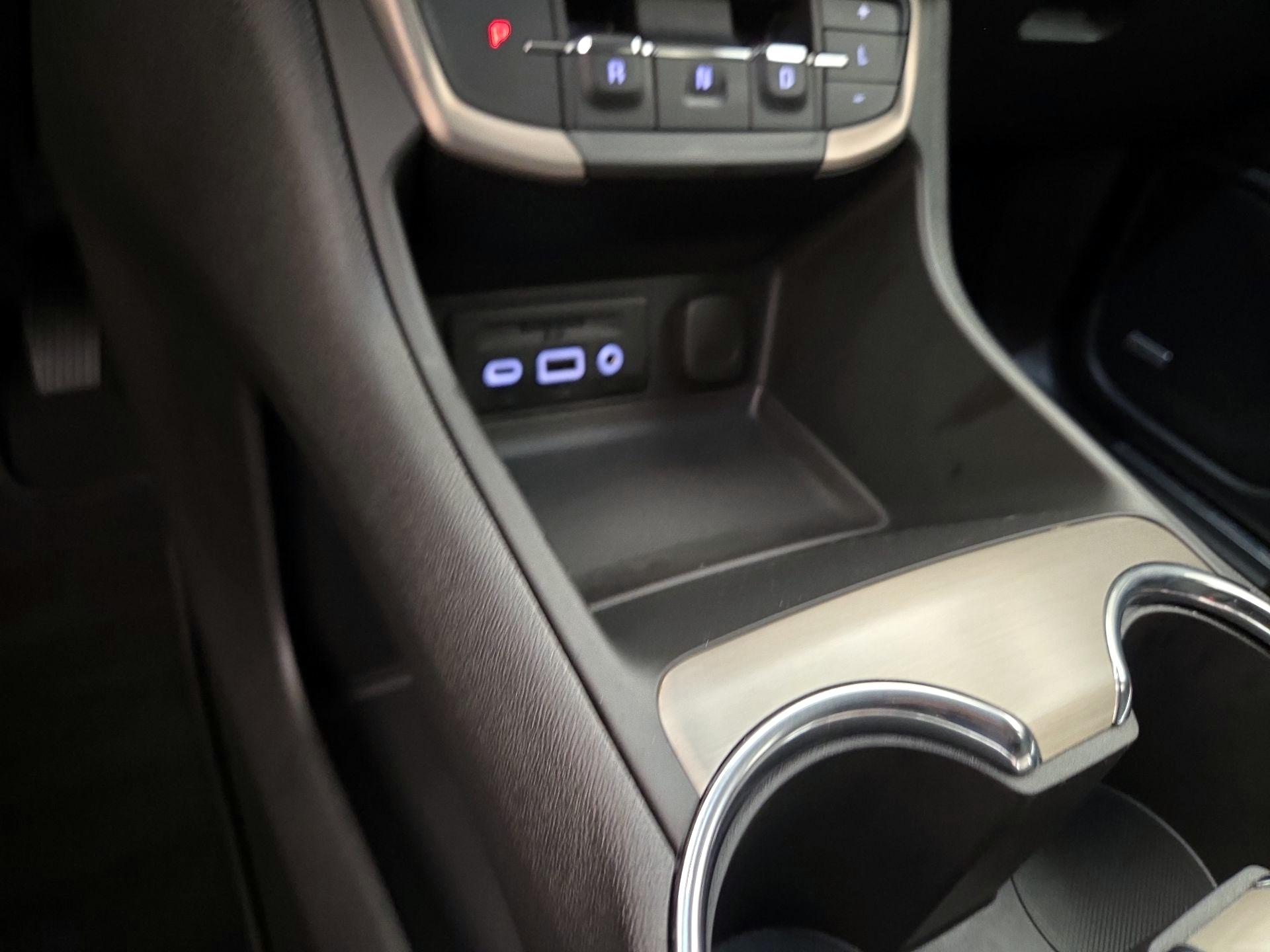 Thumbnail: 2022 GMC Terrain - 19