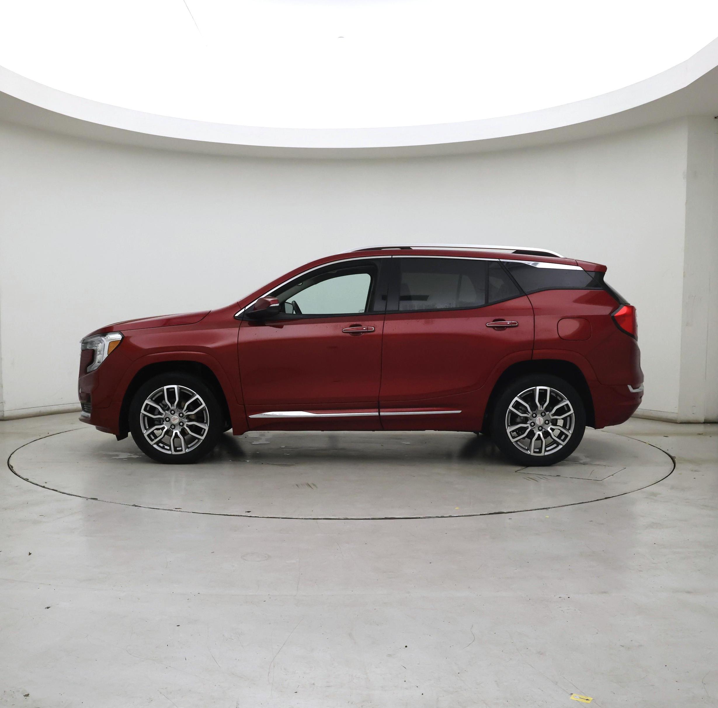Thumbnail: 2022 GMC Terrain - 3