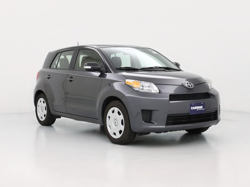 2014 Scion XD null