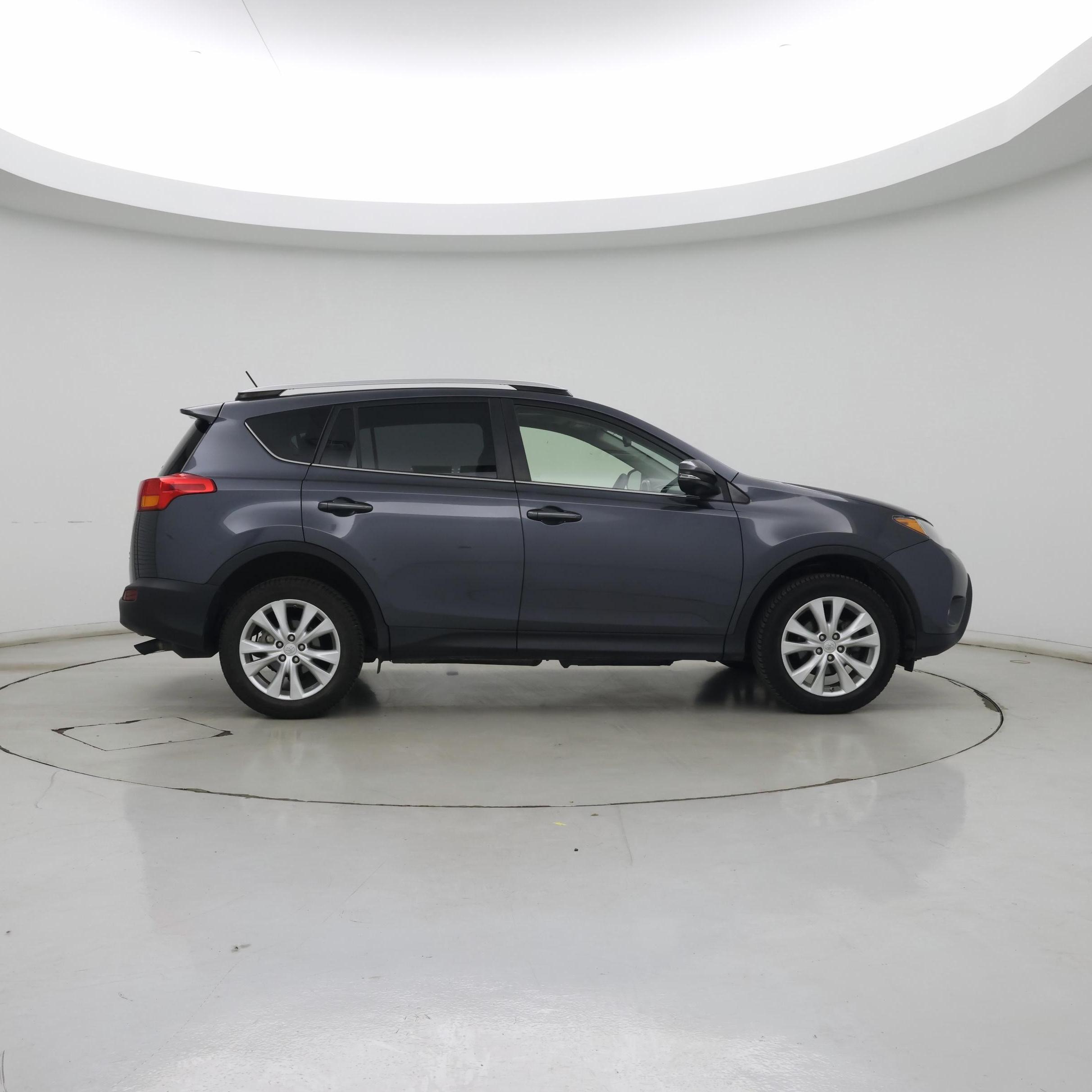 Thumbnail: 2015 Toyota RAV4 - 7