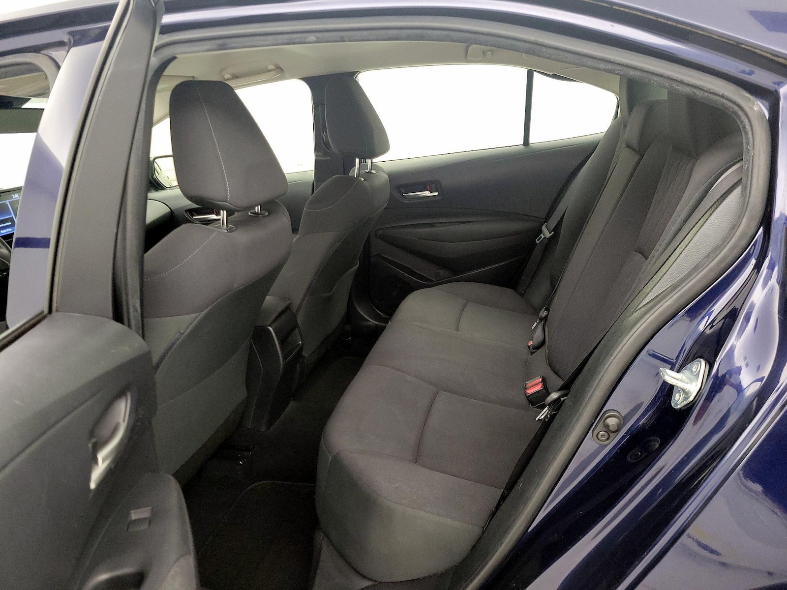 2020 Toyota Corolla LE - Photo 20