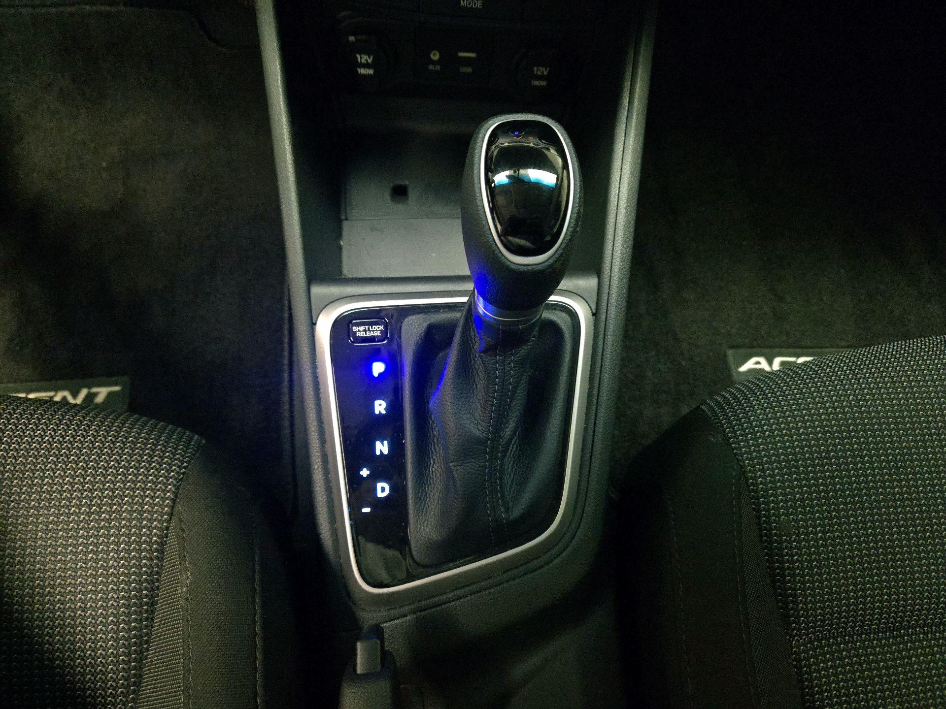 Thumbnail: 2022 Hyundai Accent - 17