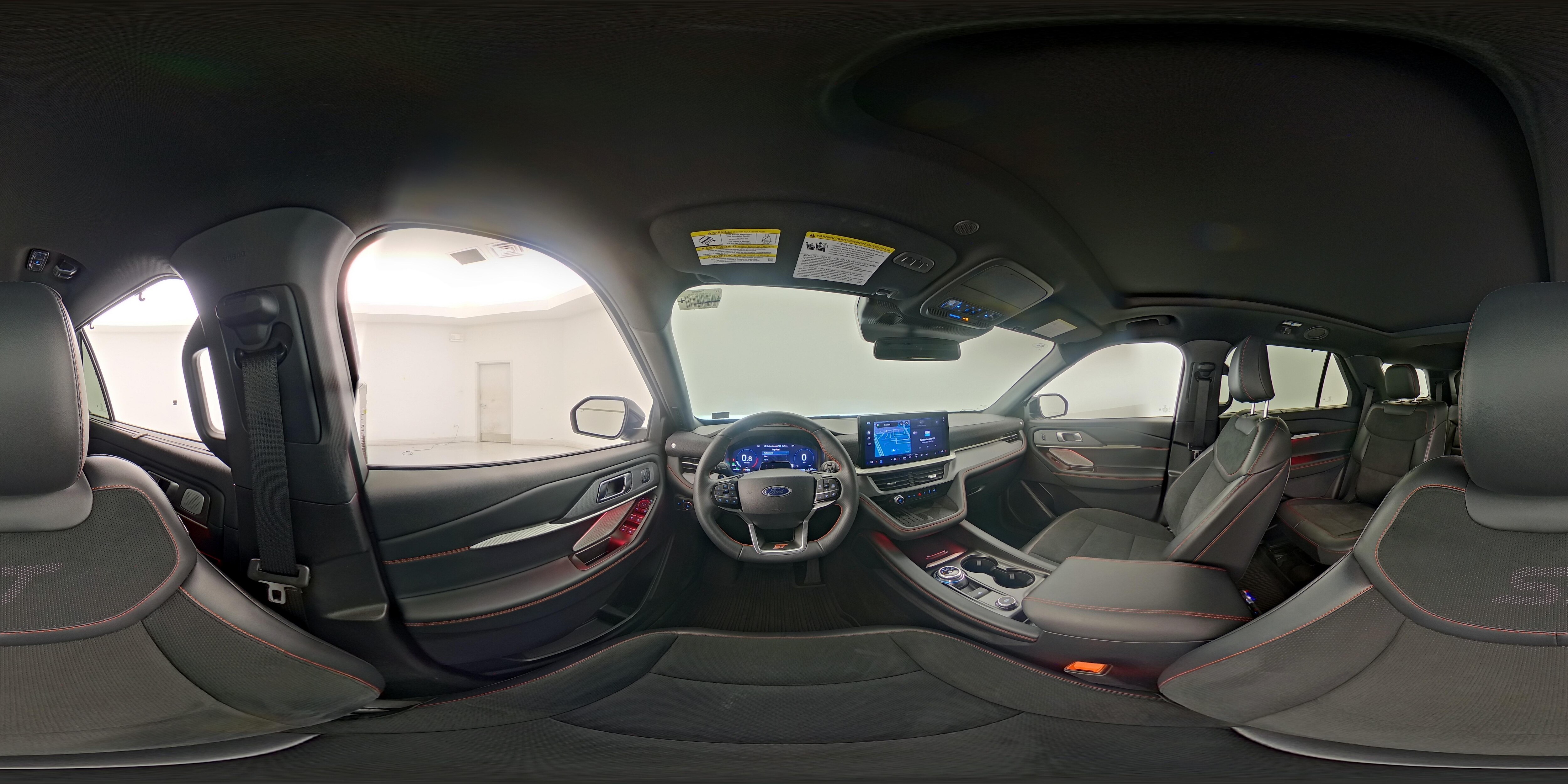 2025 Ford Explorer ST - Photo 30